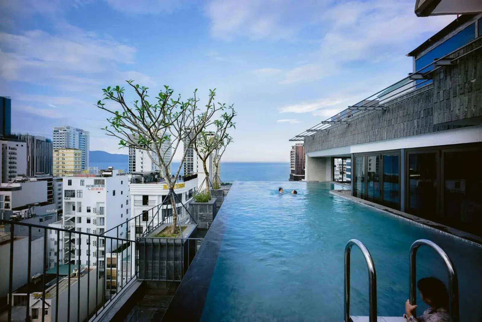 Swimming pool in LIVIE Da Nang An Thuong Swimming pool in LIVIE Da Nang An Thuong