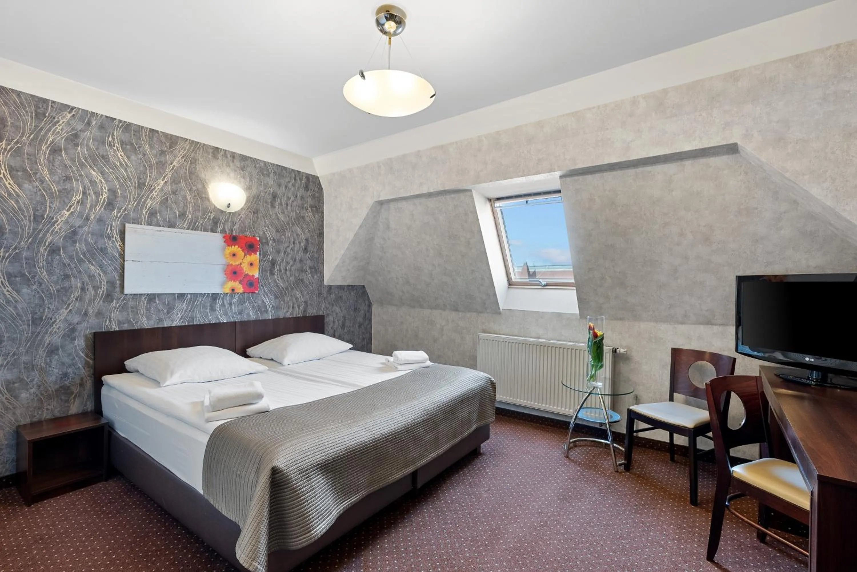 Bed in Hotel Diament Economy Gliwice