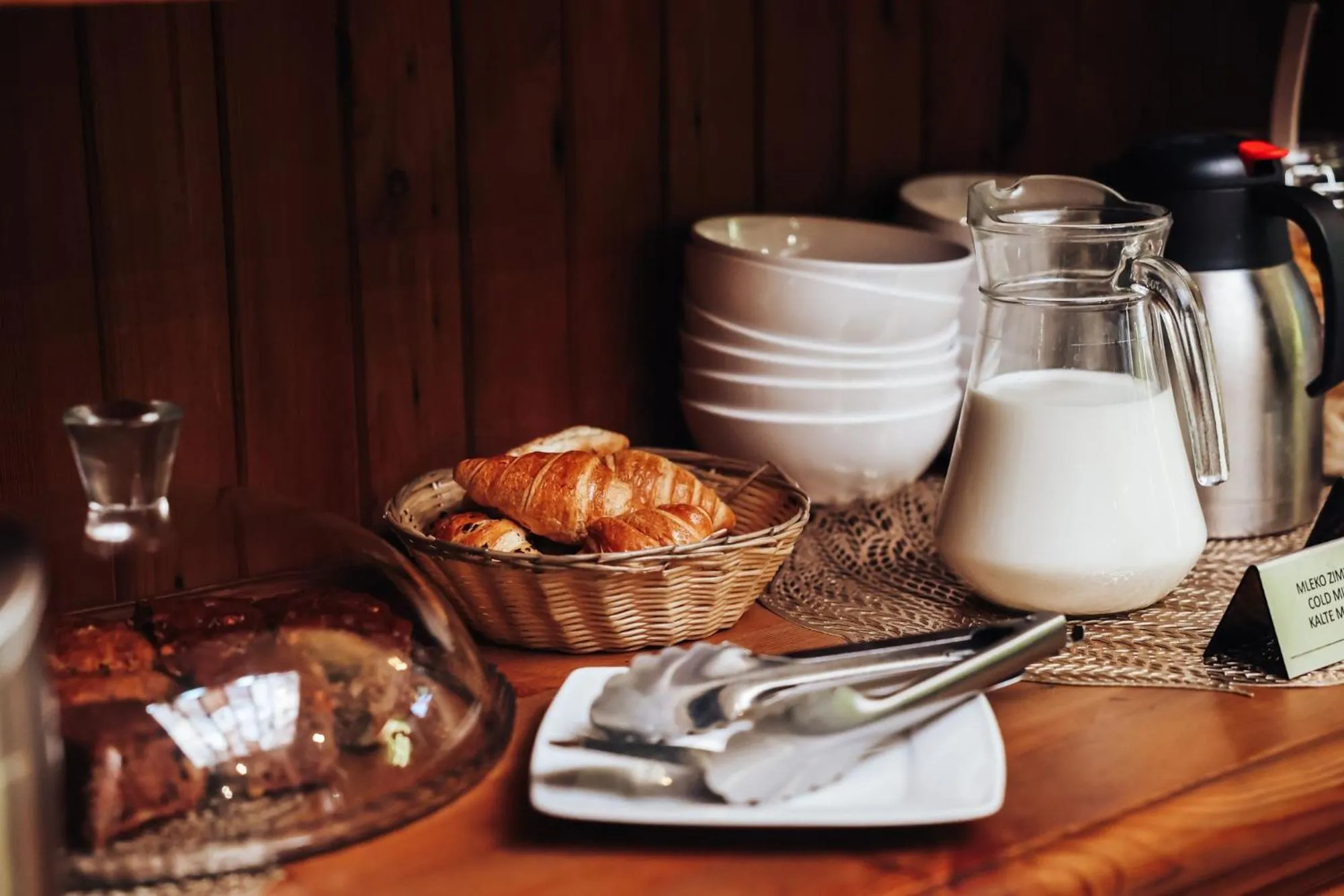 Food and drinks in Hotel Diament Economy Gliwice