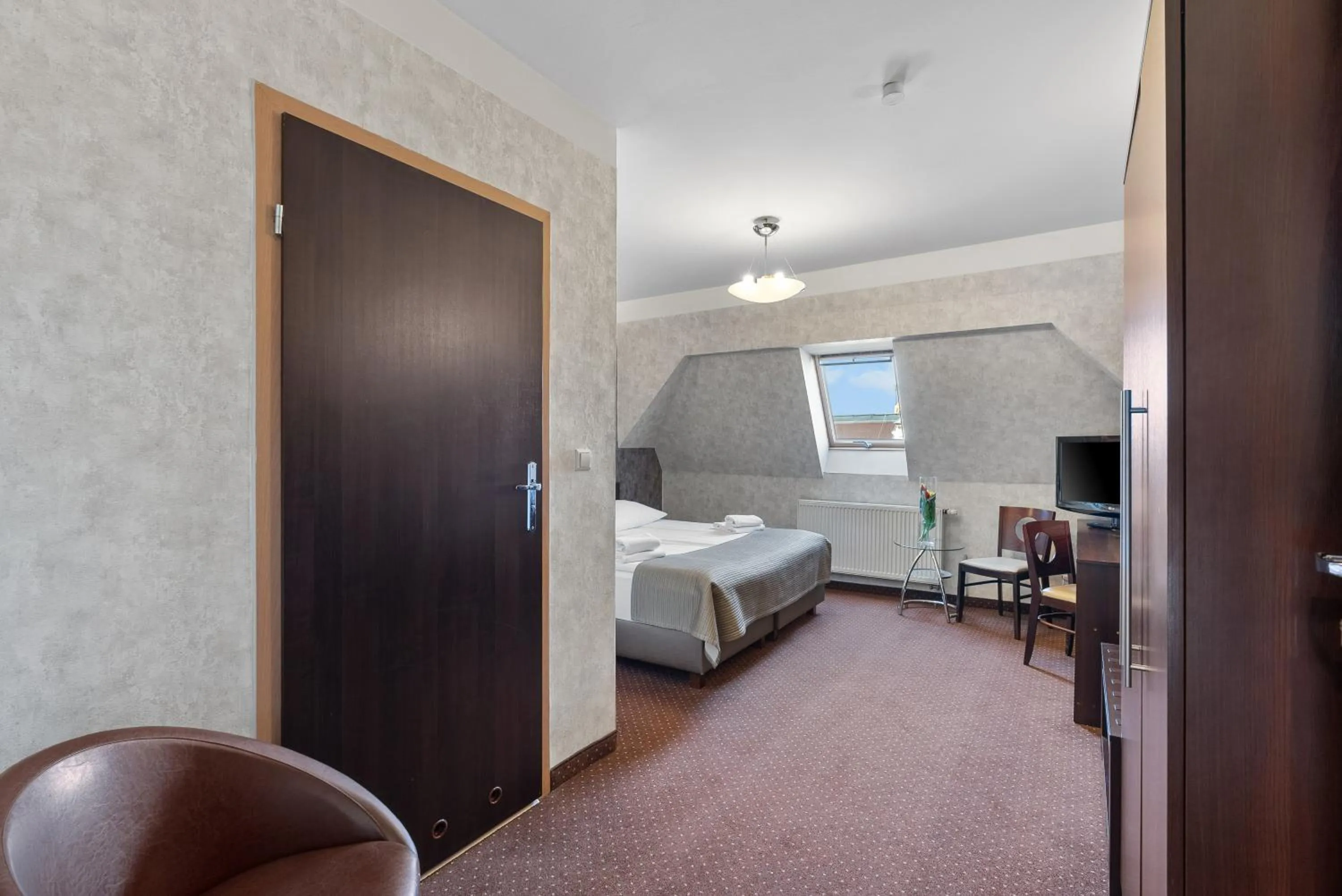 Bed in Hotel Diament Economy Gliwice