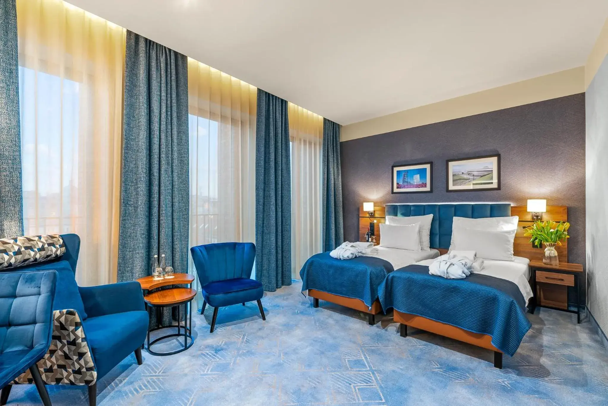 Deluxe Double or Twin Room in Hotel Diament Plaza Katowice Deluxe Double or Twin Room in Hotel Diament Plaza Katowice