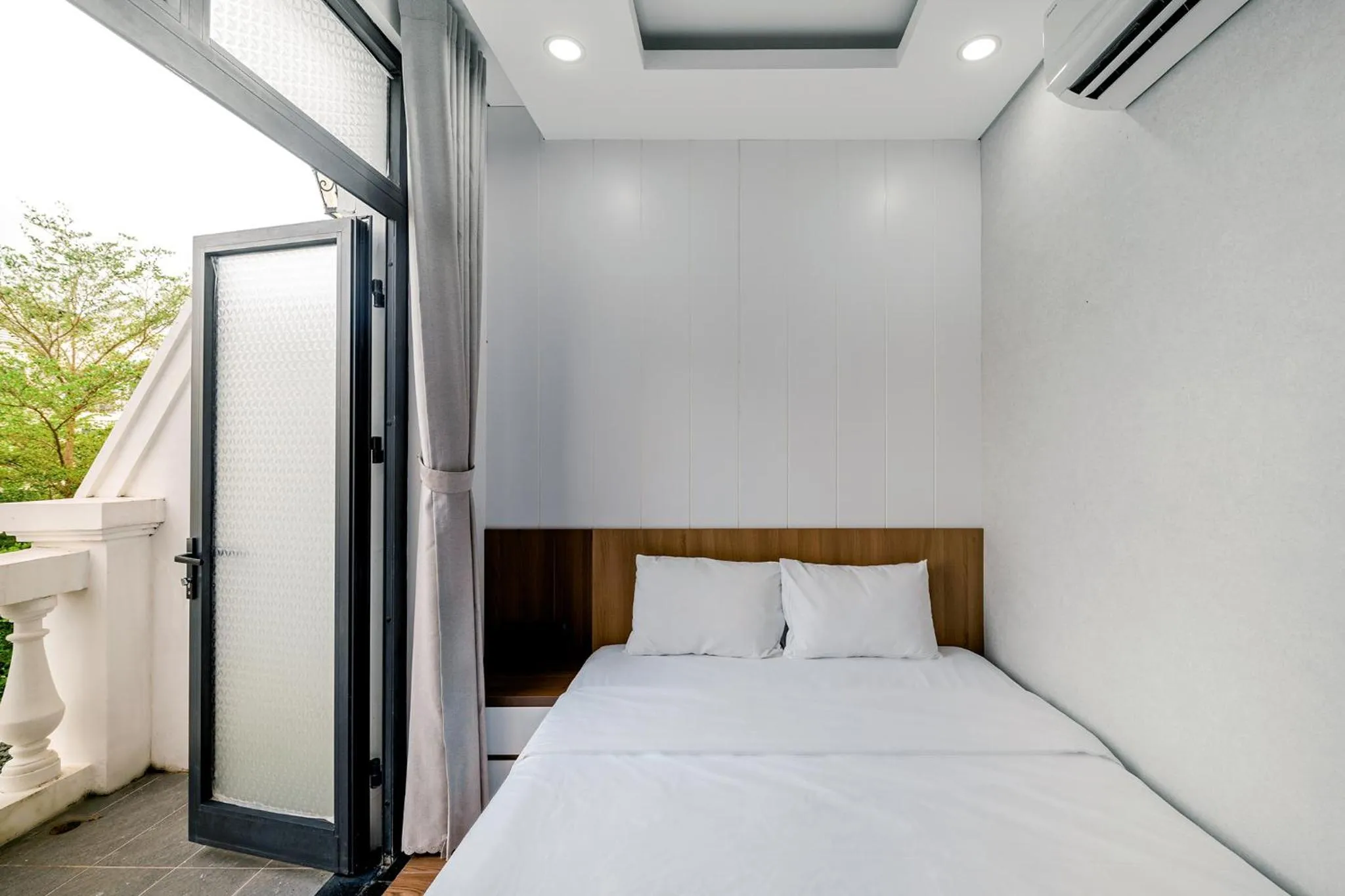 Photo of the whole room, Bed in Lalisa Hotel Grand World Phu Quoc