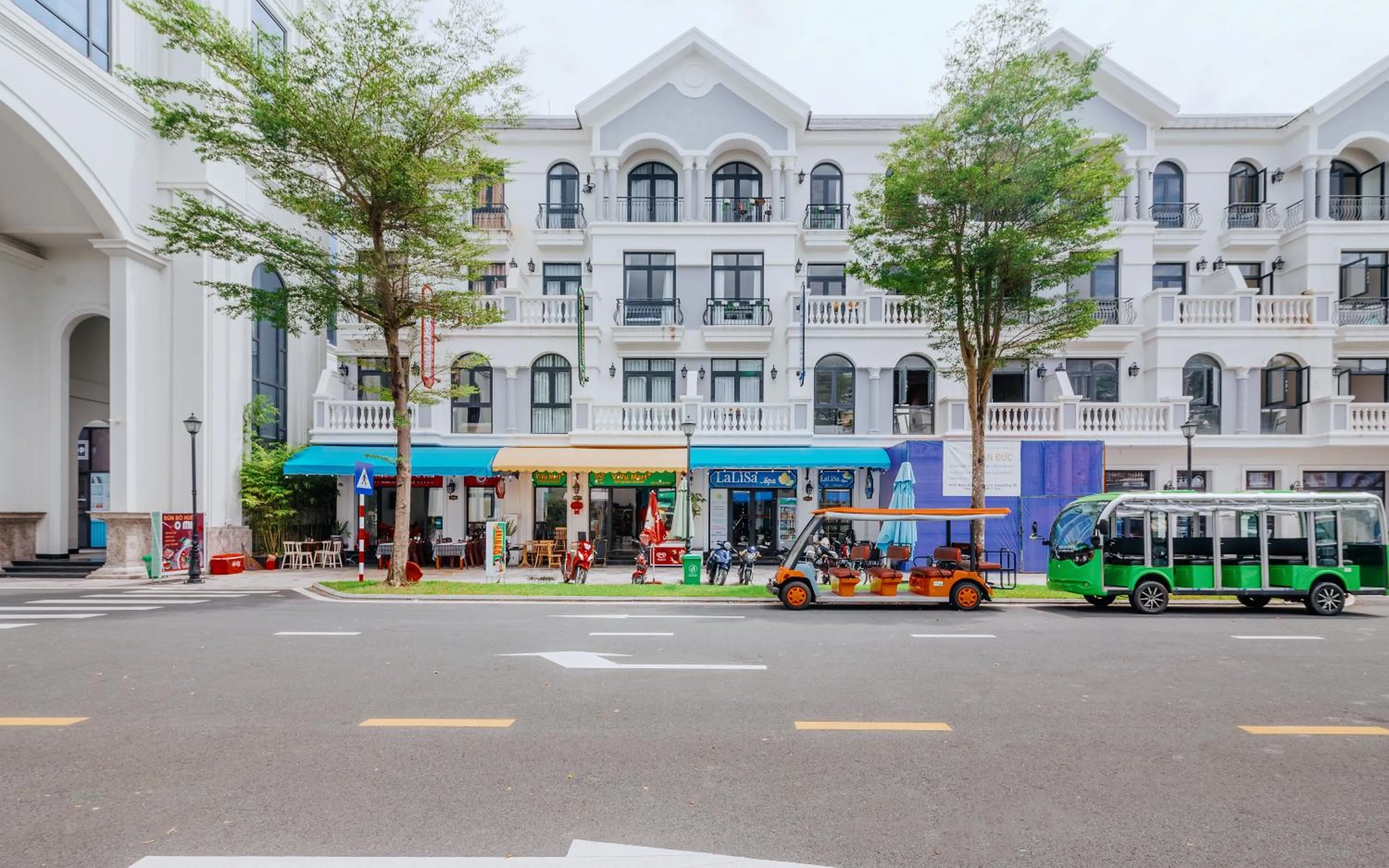 Property building in Lalisa Hotel Grand World Phu Quoc