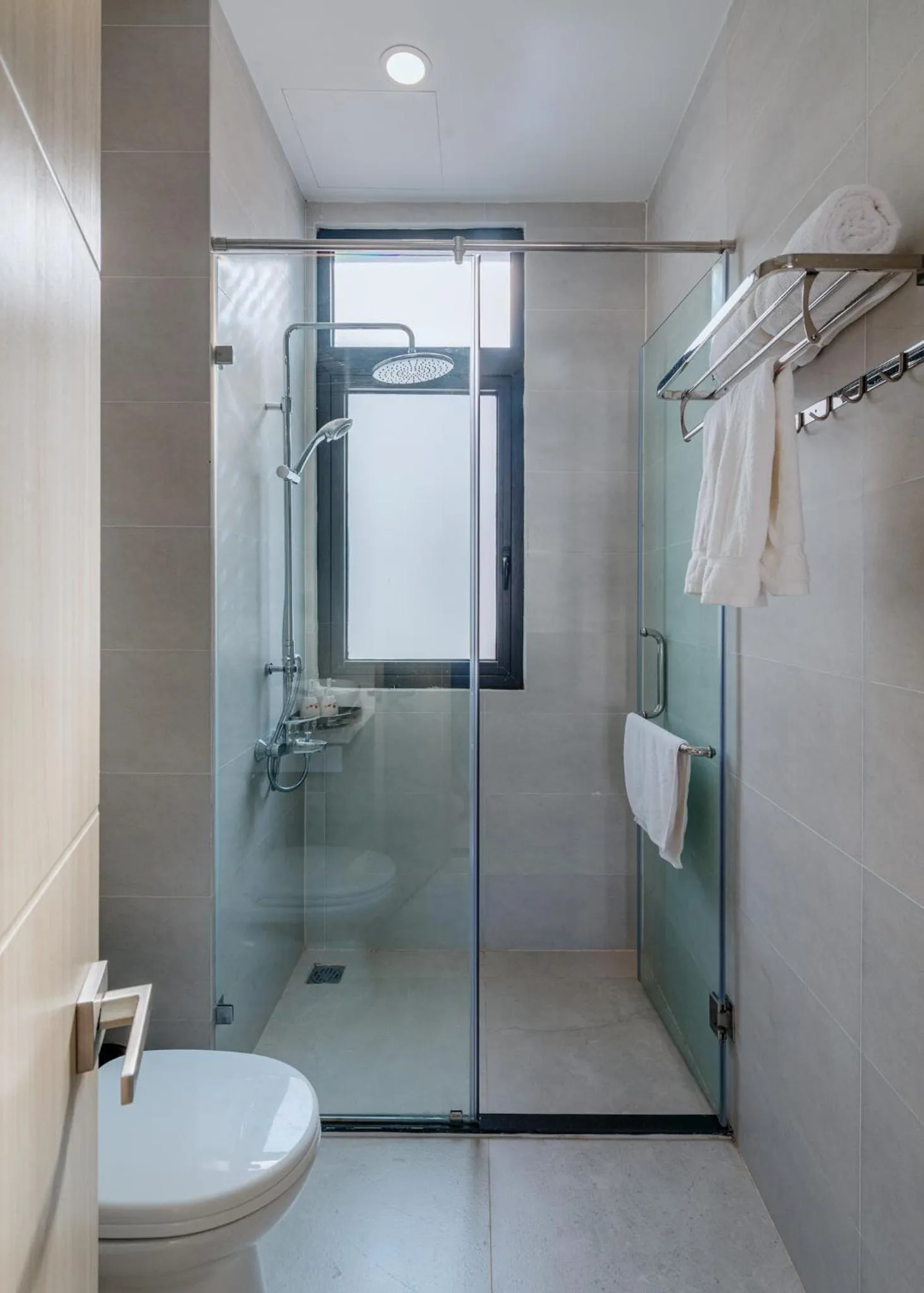 Shower in Lalisa Hotel Grand World Phu Quoc