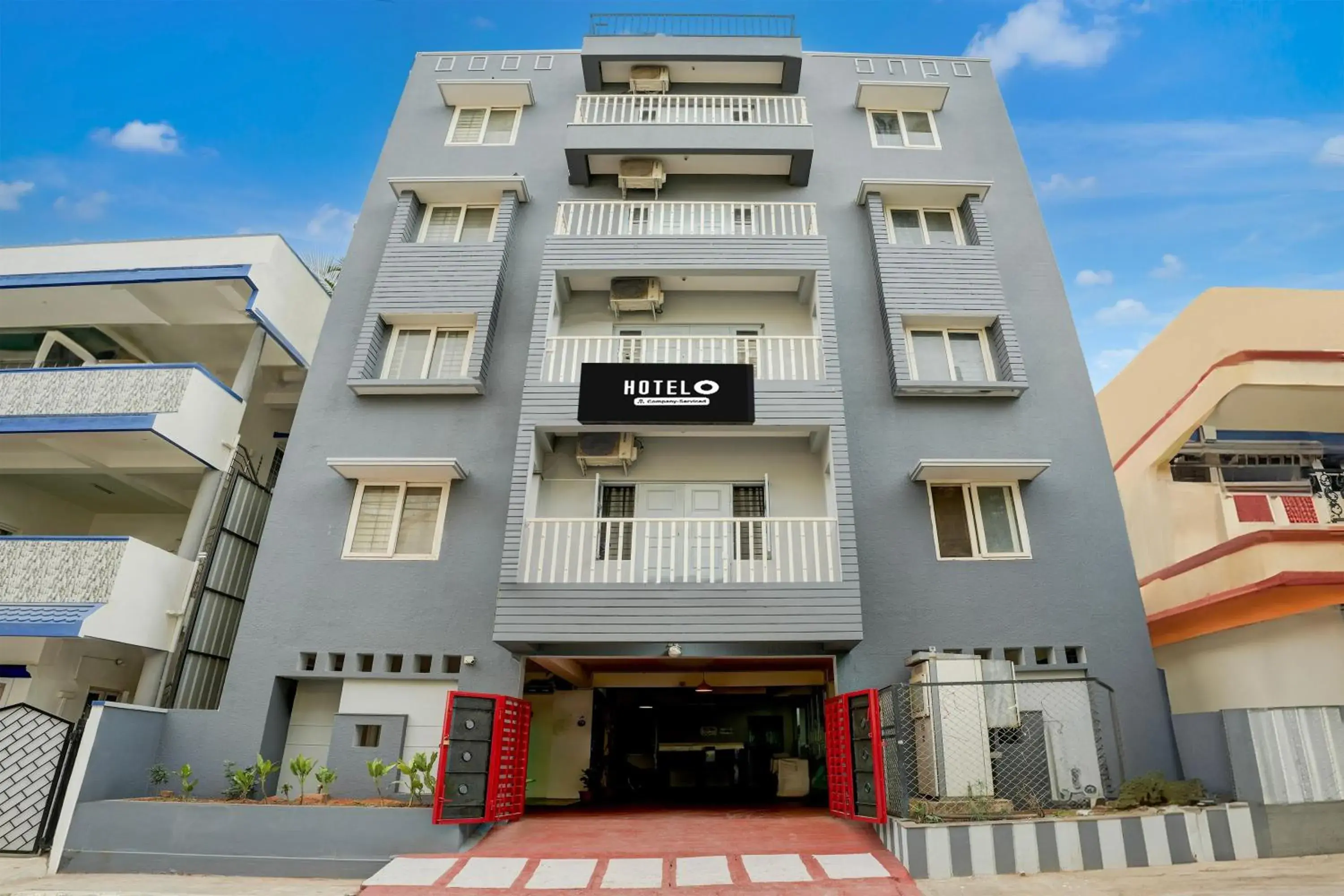 Facade/entrance in Super Hotel O Whitefield Facade/entrance in Super Hotel O Whitefield