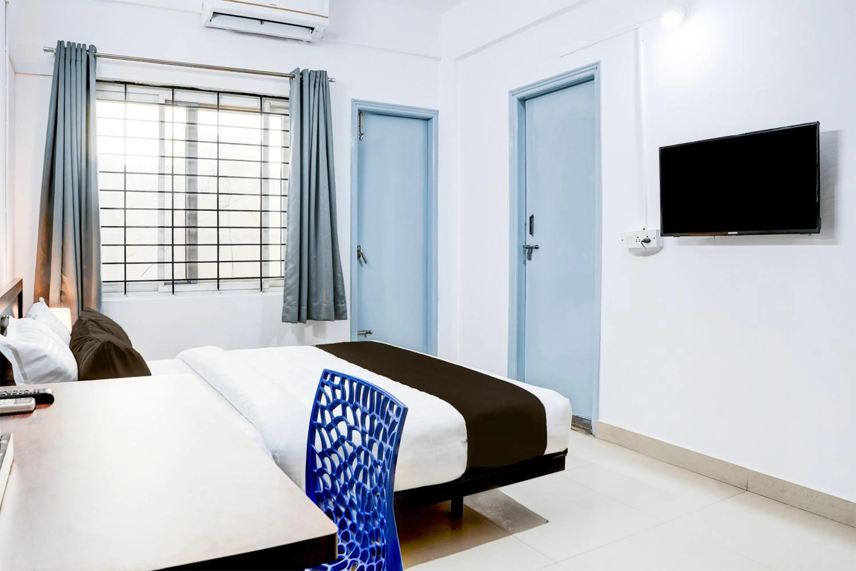 Bedroom, Bed in Super Hotel O Whitefield