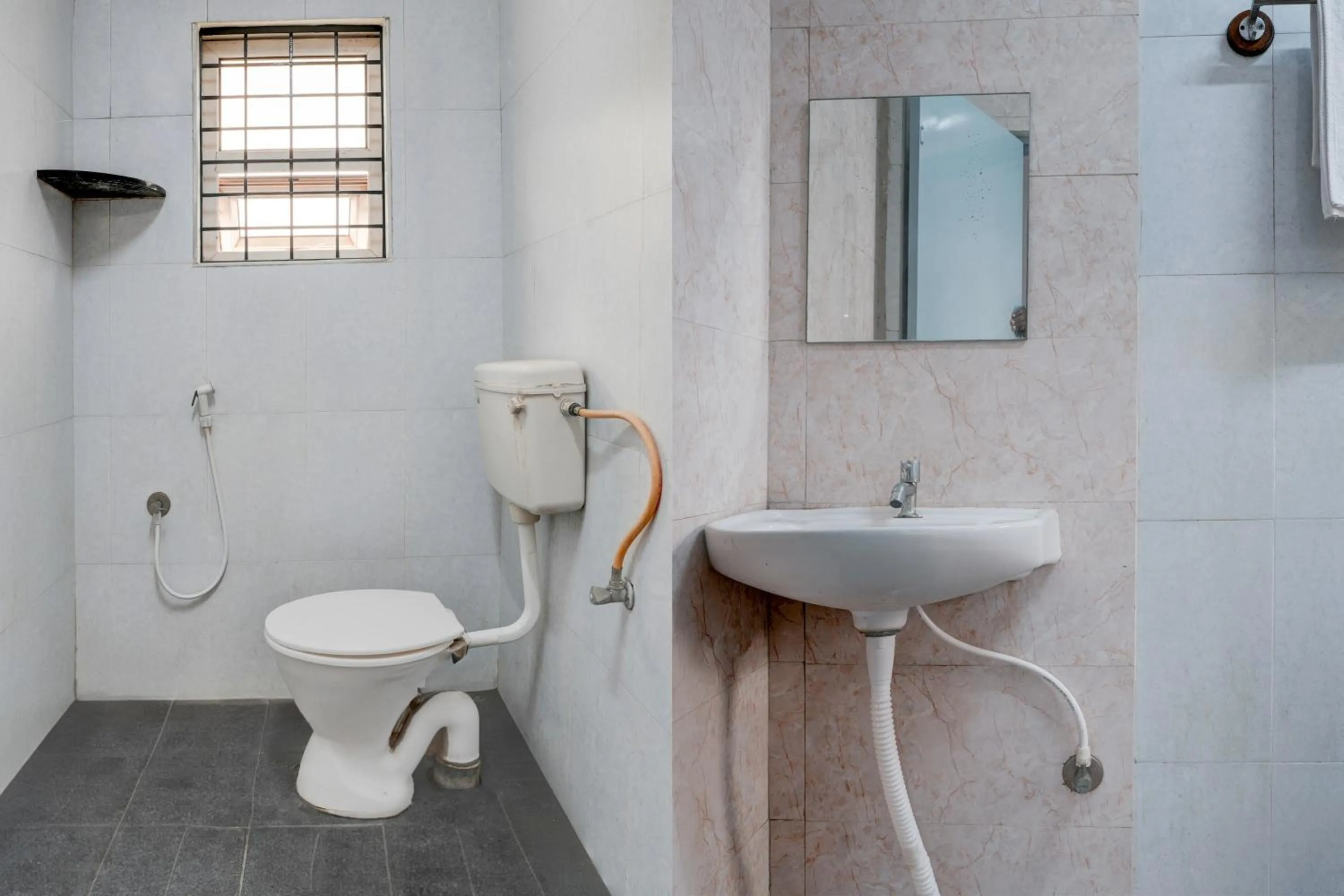 Bathroom in Super Hotel O Whitefield