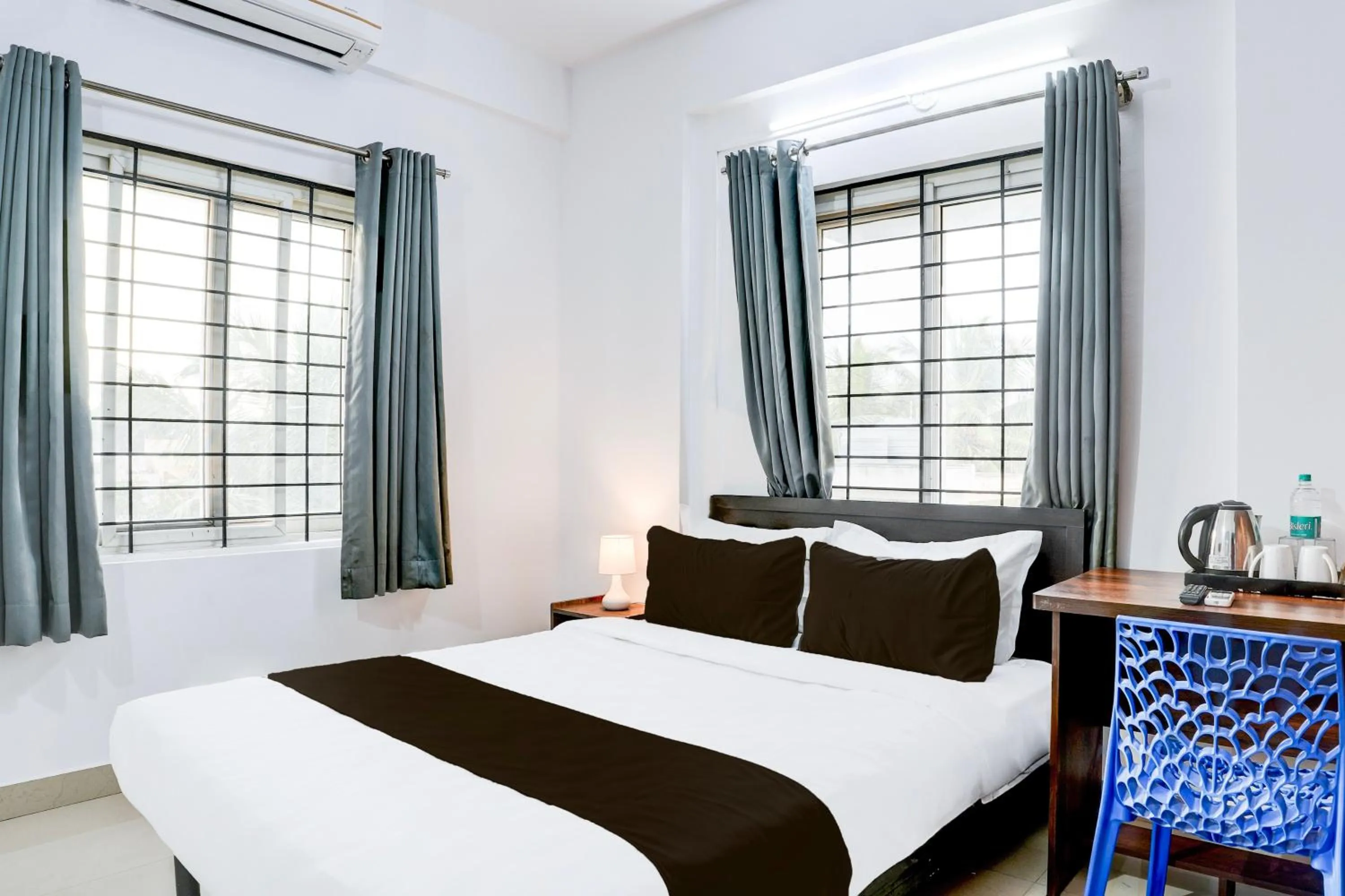 Bedroom, Bed in Super Hotel O Whitefield