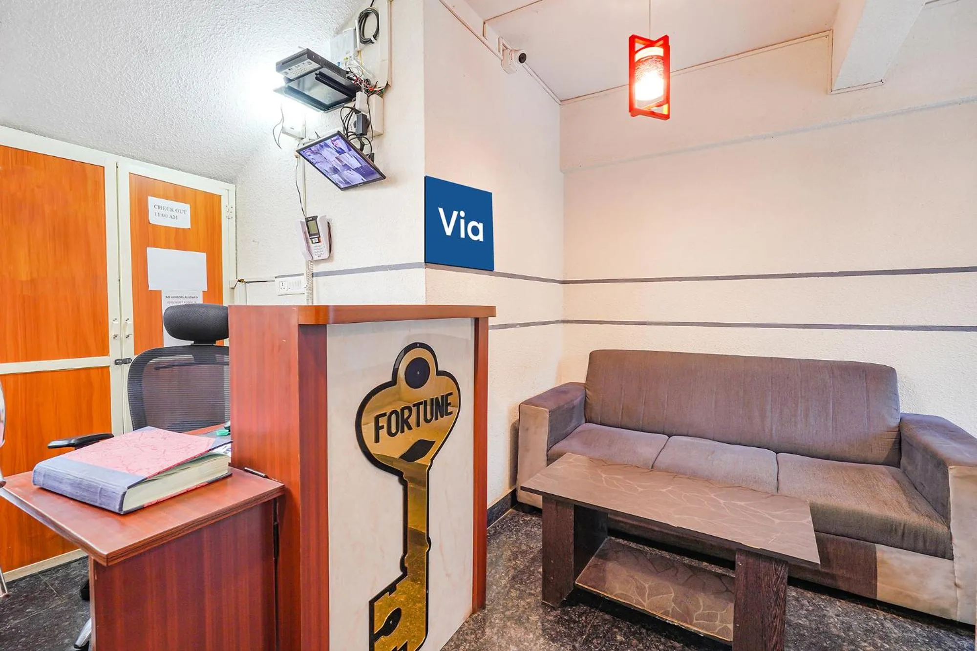 Lobby or reception in Hotel O Fortune Rooms