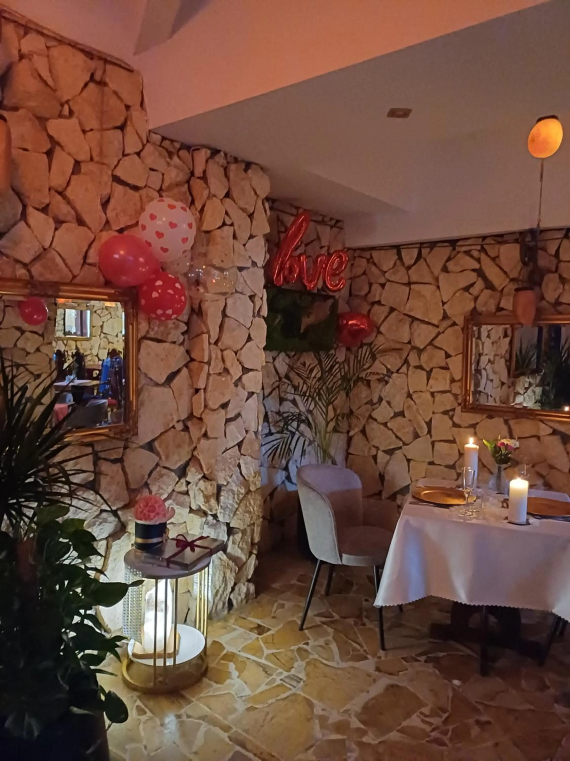 Restaurant/places to eat in Hotel Galicja SPA Wieliczka