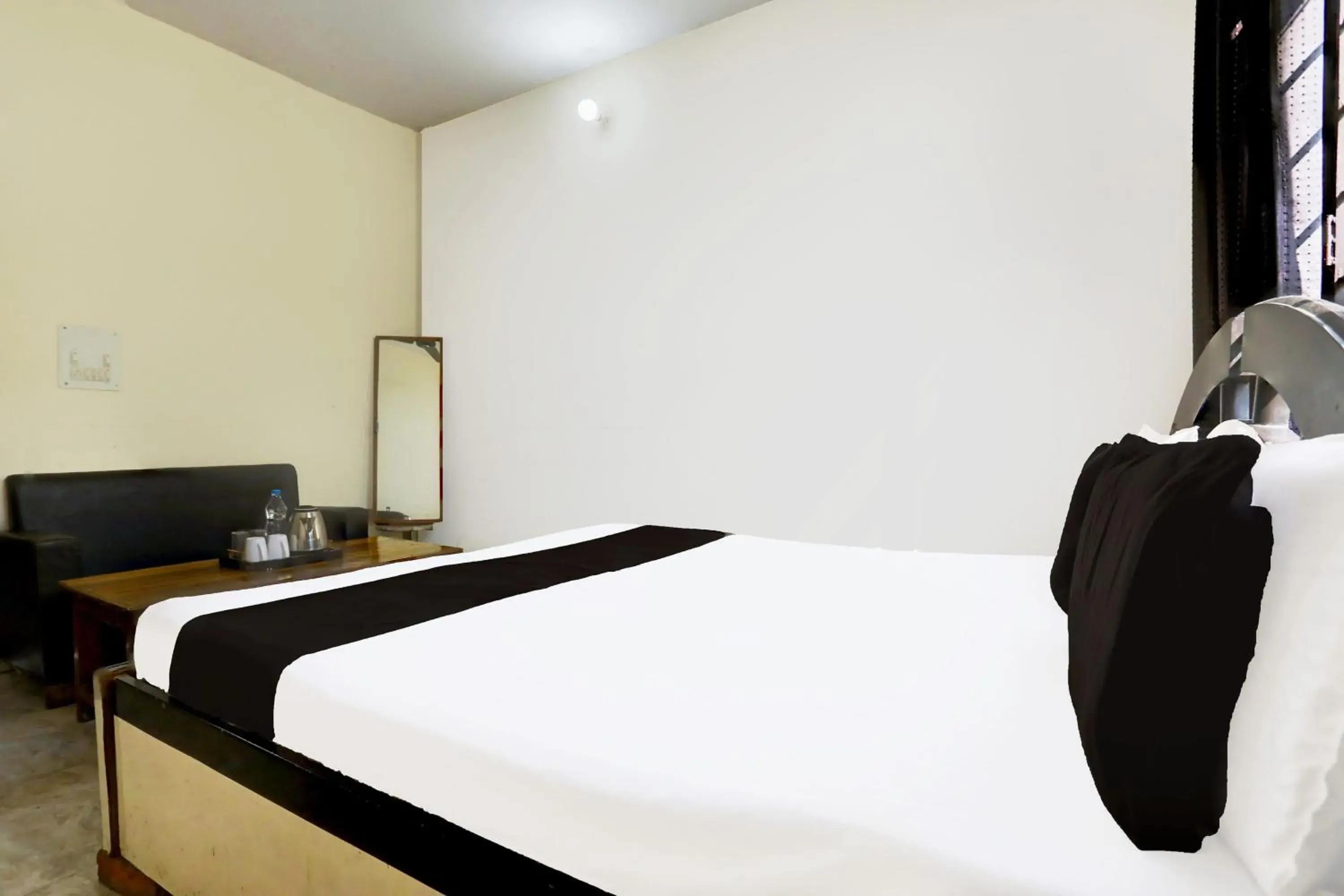 Bedroom, Bed in SPOT ON Prithvi Garden Bedroom, Bed in SPOT ON Prithvi Garden