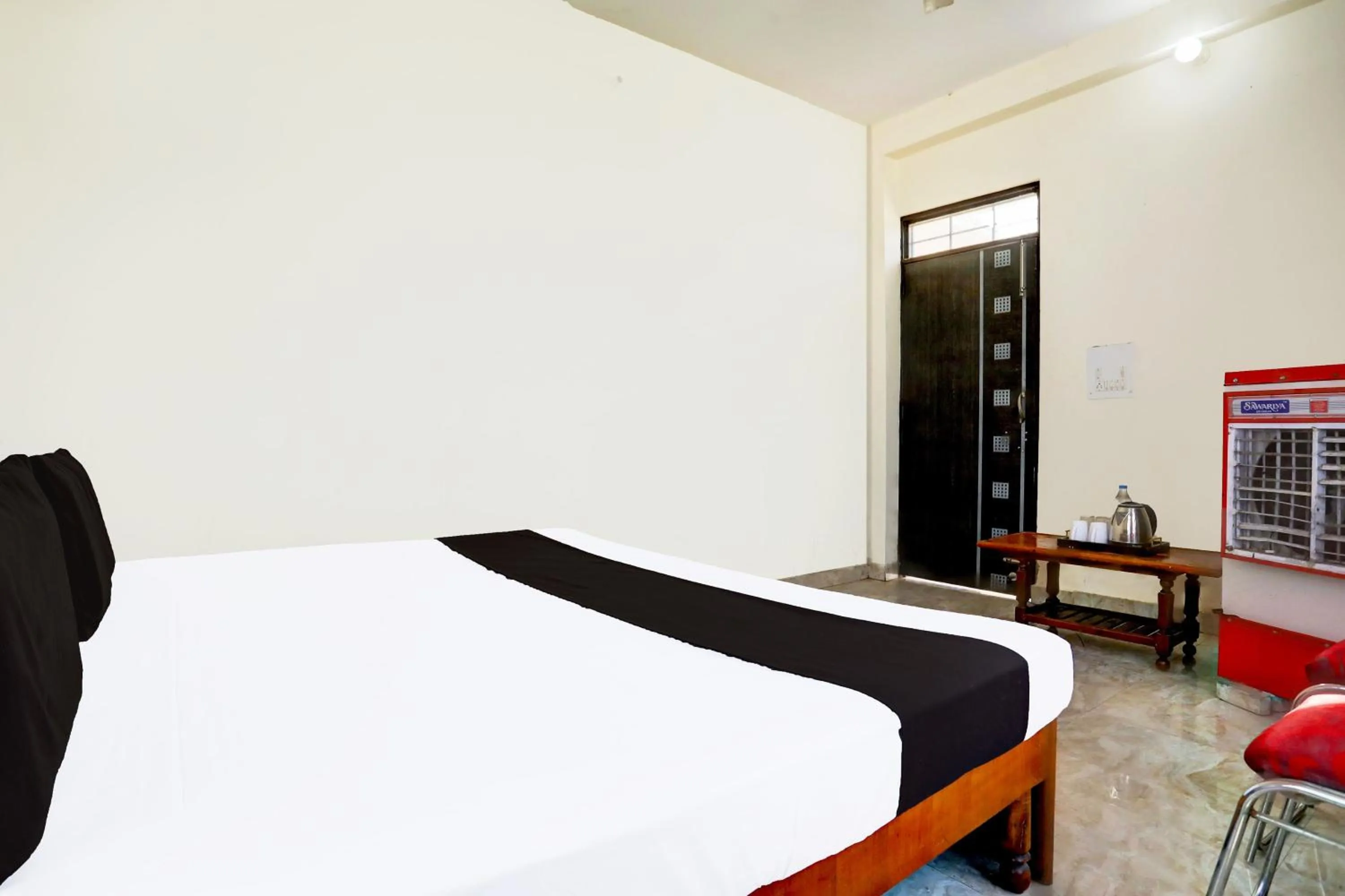 Bedroom, Bed in SPOT ON Prithvi Garden