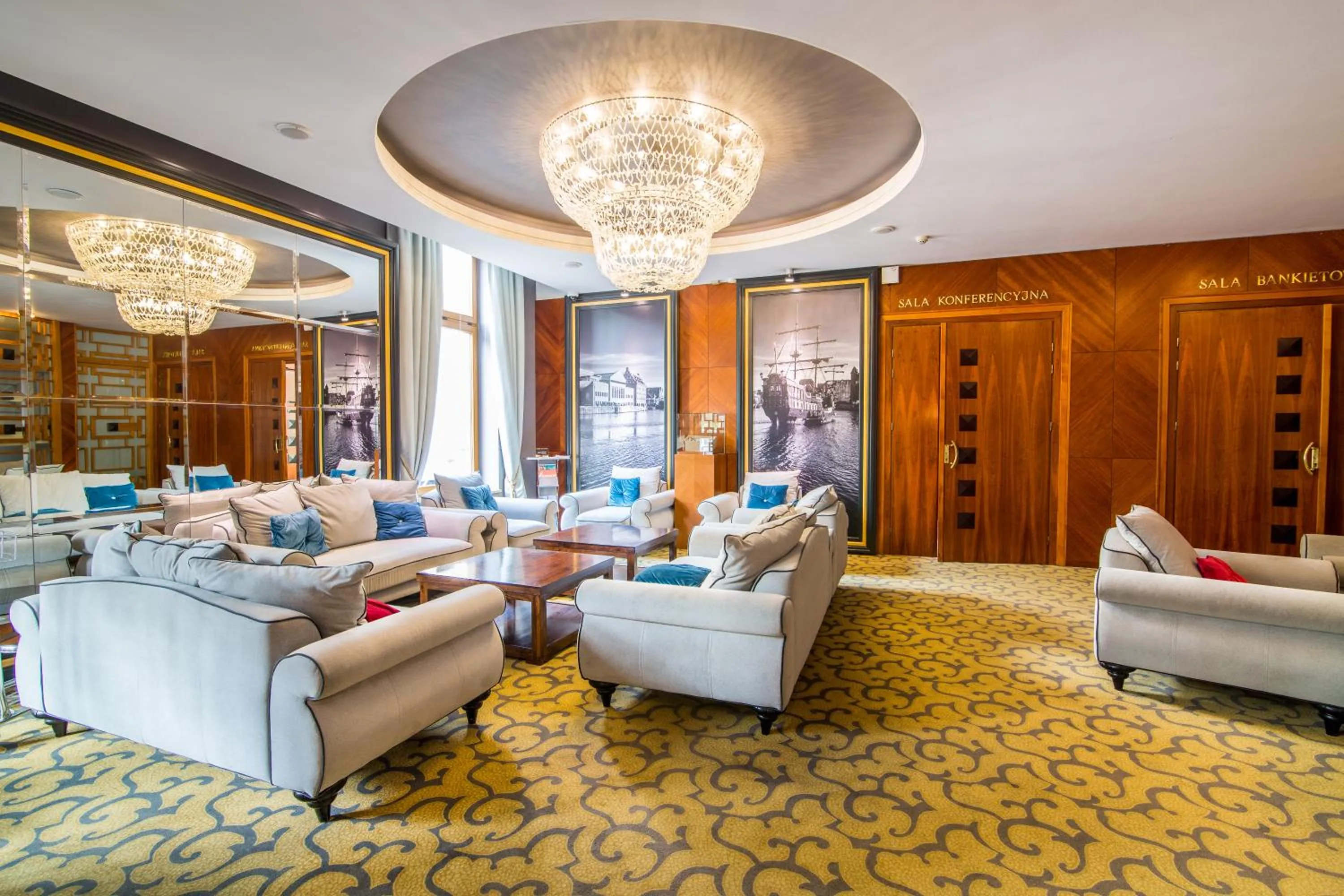 Lobby or reception in Hotel Hanza