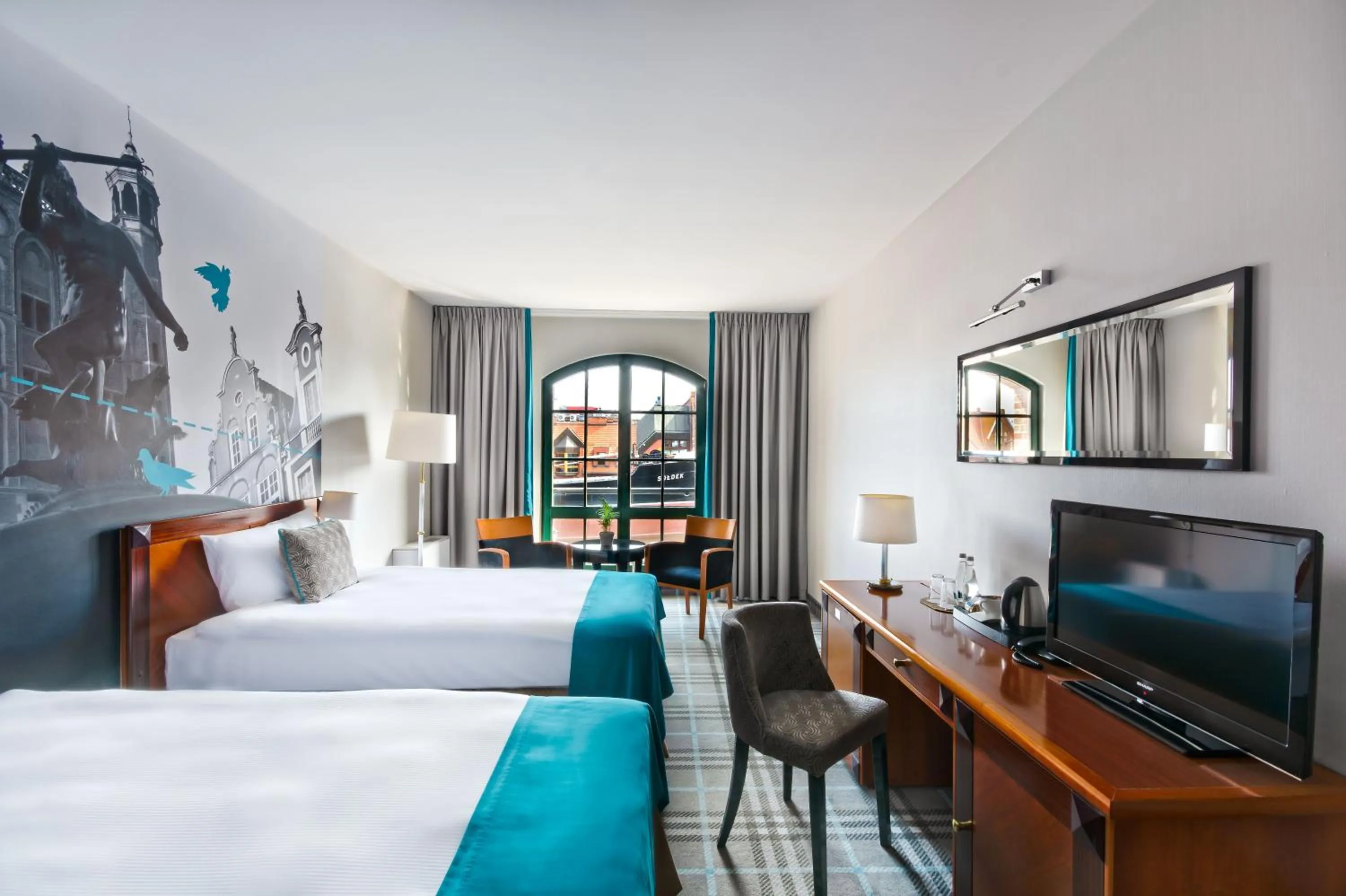 Photo of the whole room, Bed in Hotel Hanza