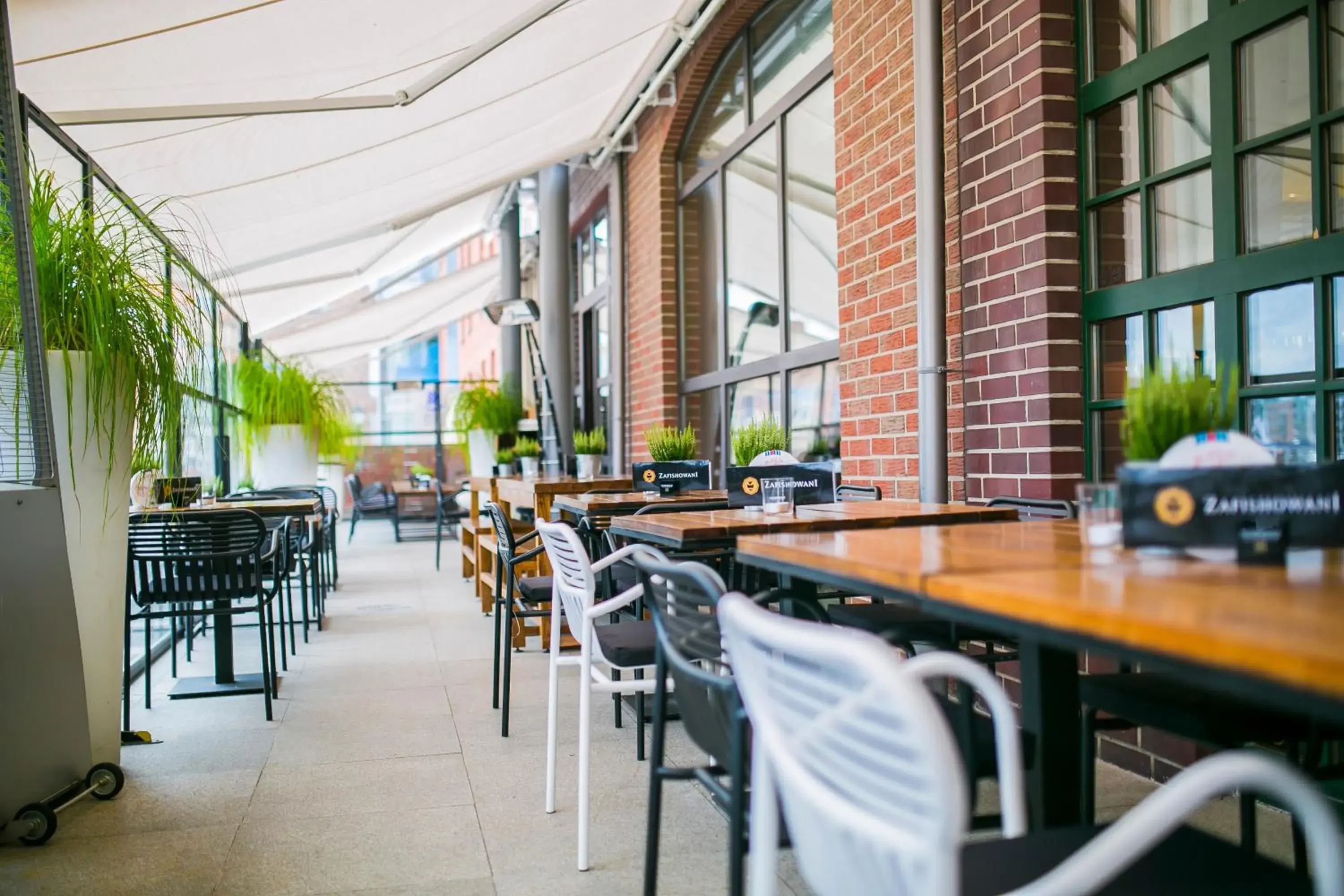 Restaurant/places to eat in Hotel Hanza Restaurant/places to eat in Hotel Hanza