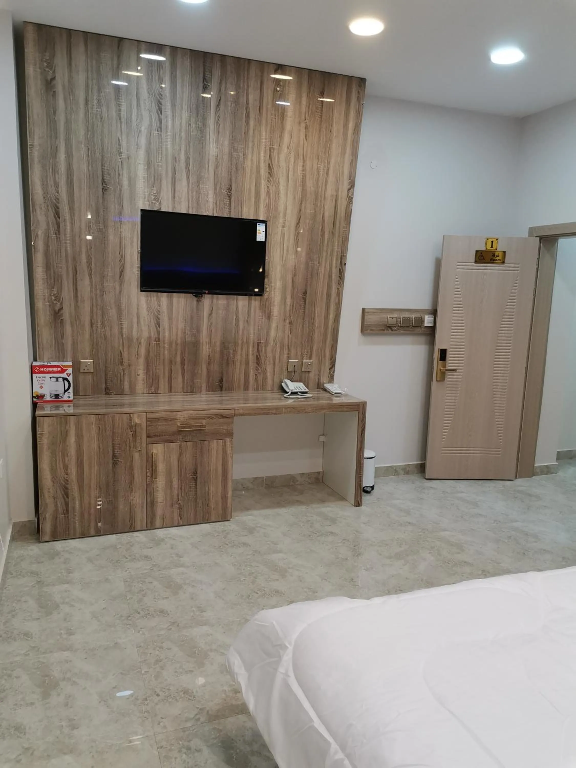Double Room - Disability Access in Marina H