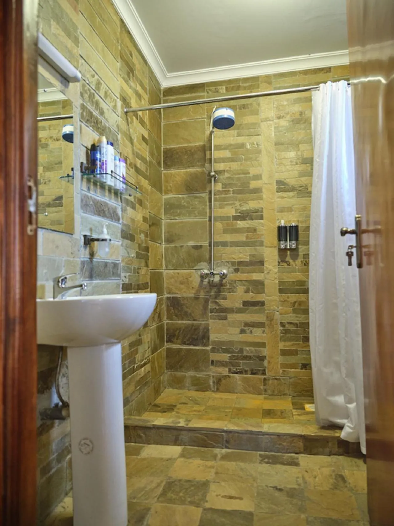 Shower in The Drexel House Kenya