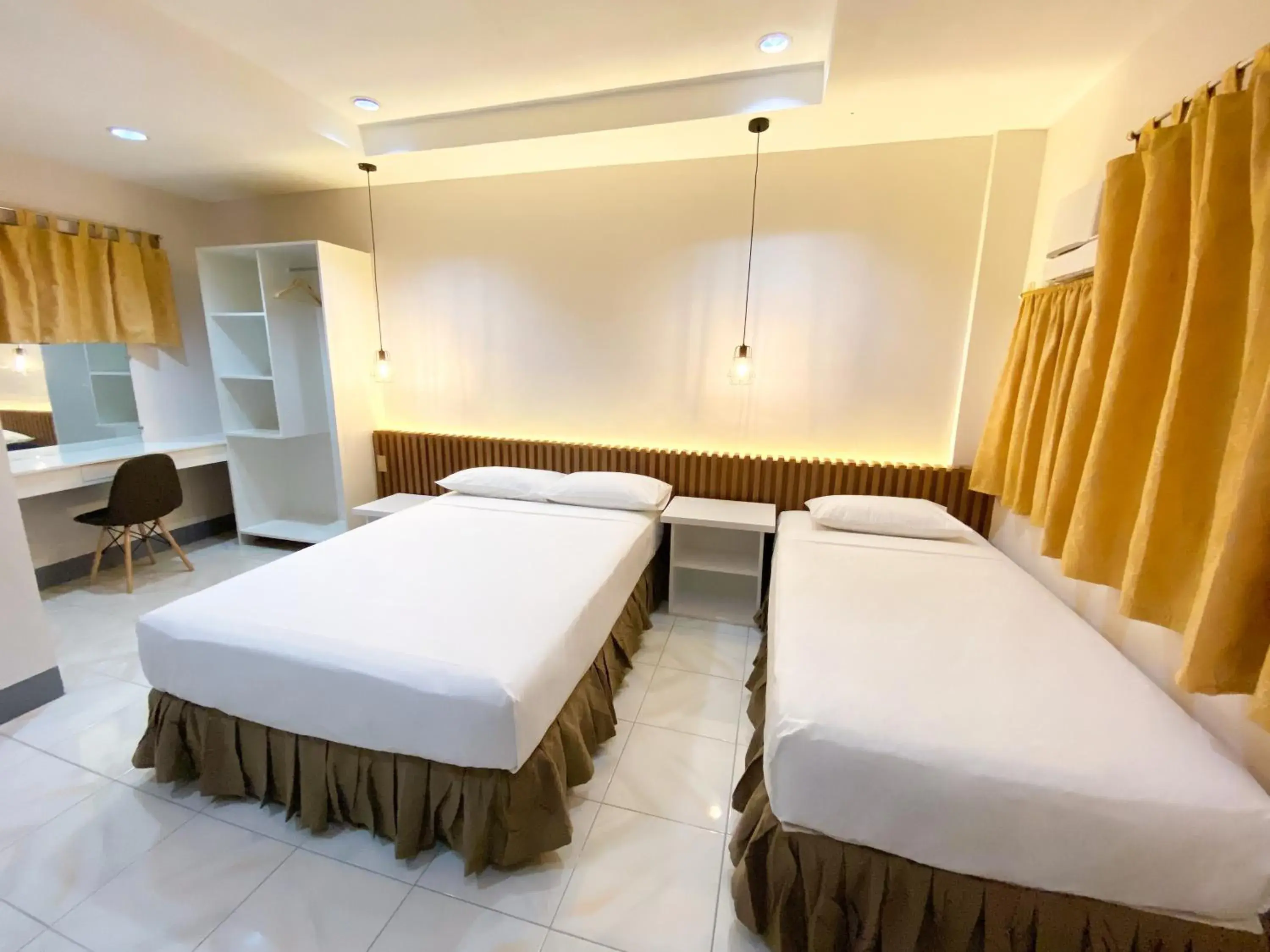 Family Room in Ariano's Inn Family Room in Ariano's Inn