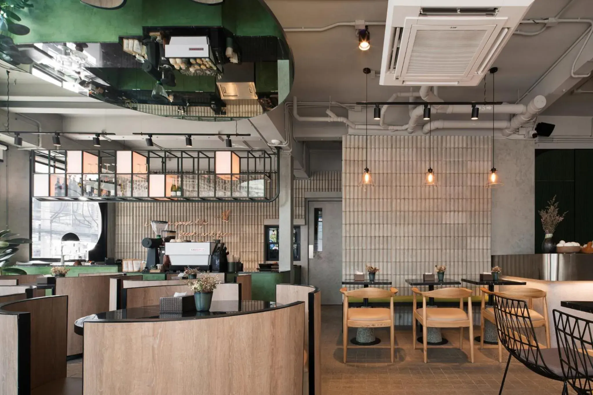 Restaurant/places to eat in Goose Living Restaurant/places to eat in Goose Living