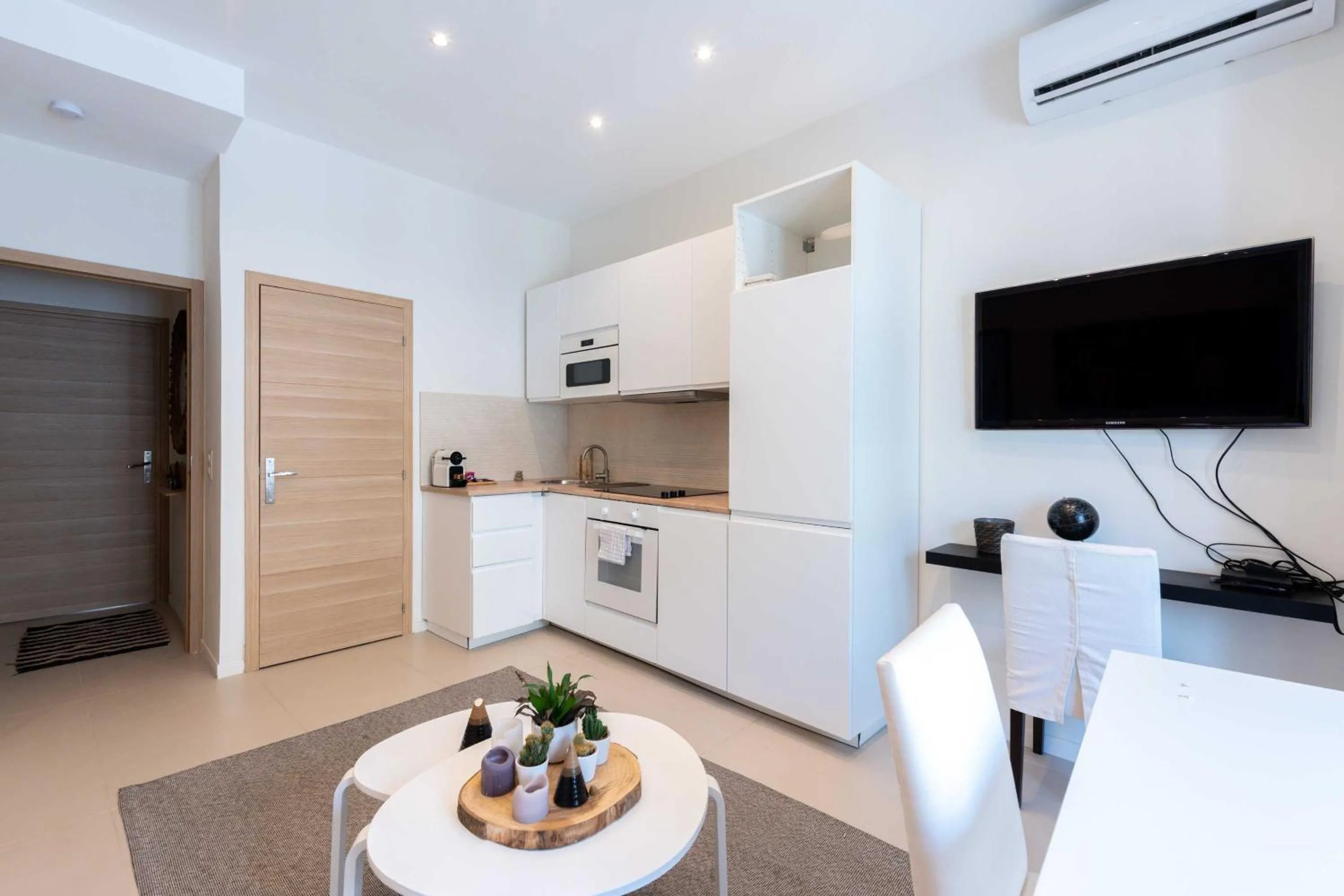 Nice apartment Juan-Les-Pins - 300m Beach
