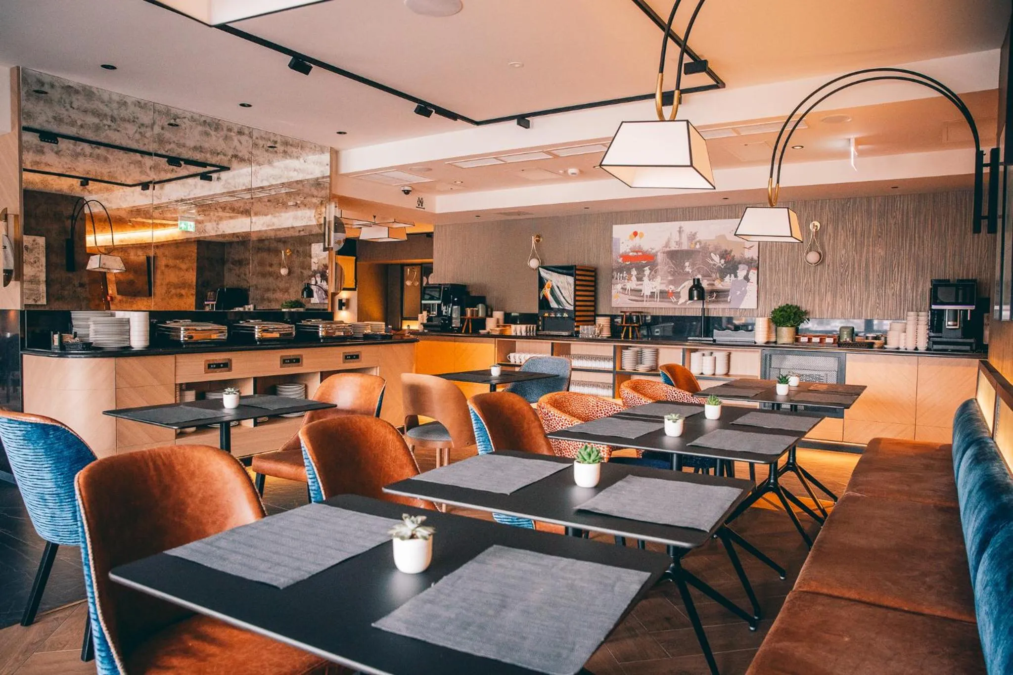 Breakfast in Hotel MDM City Centre