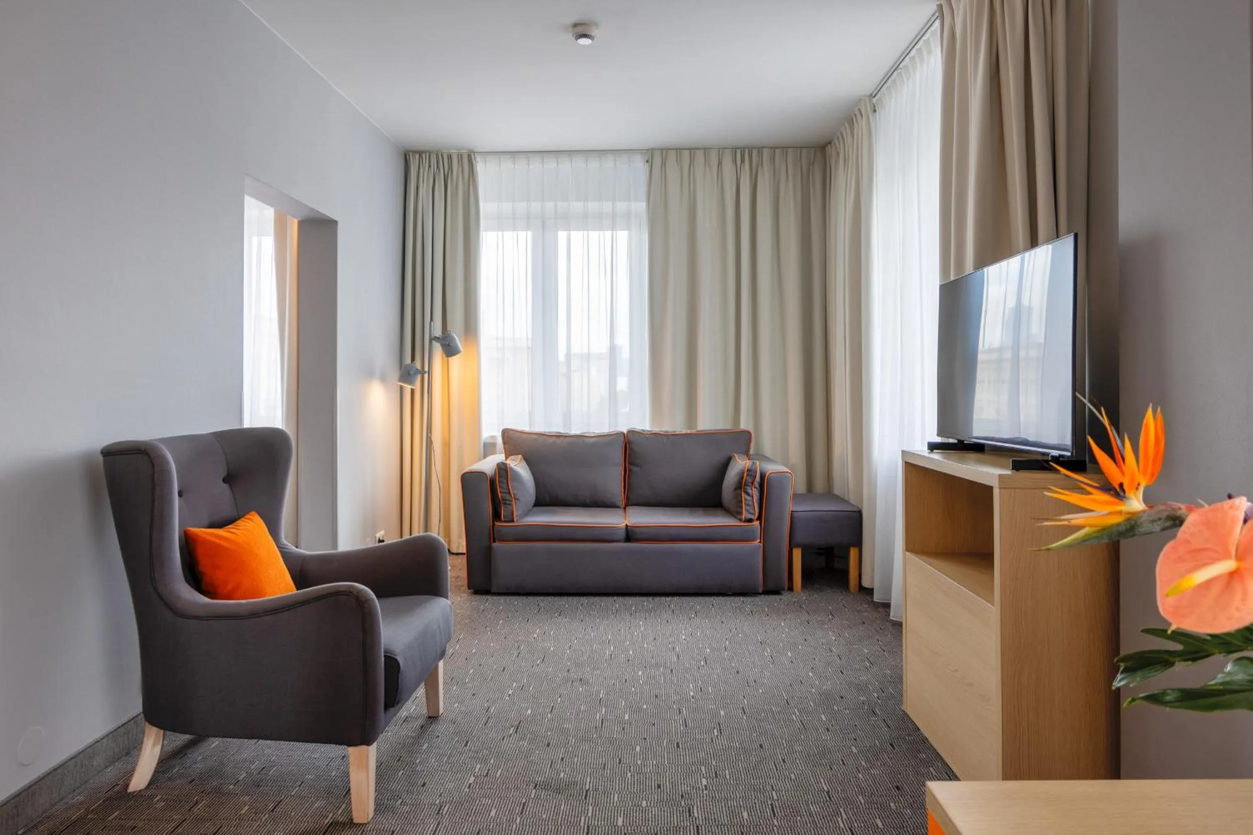TV and multimedia in Hotel MDM City Centre