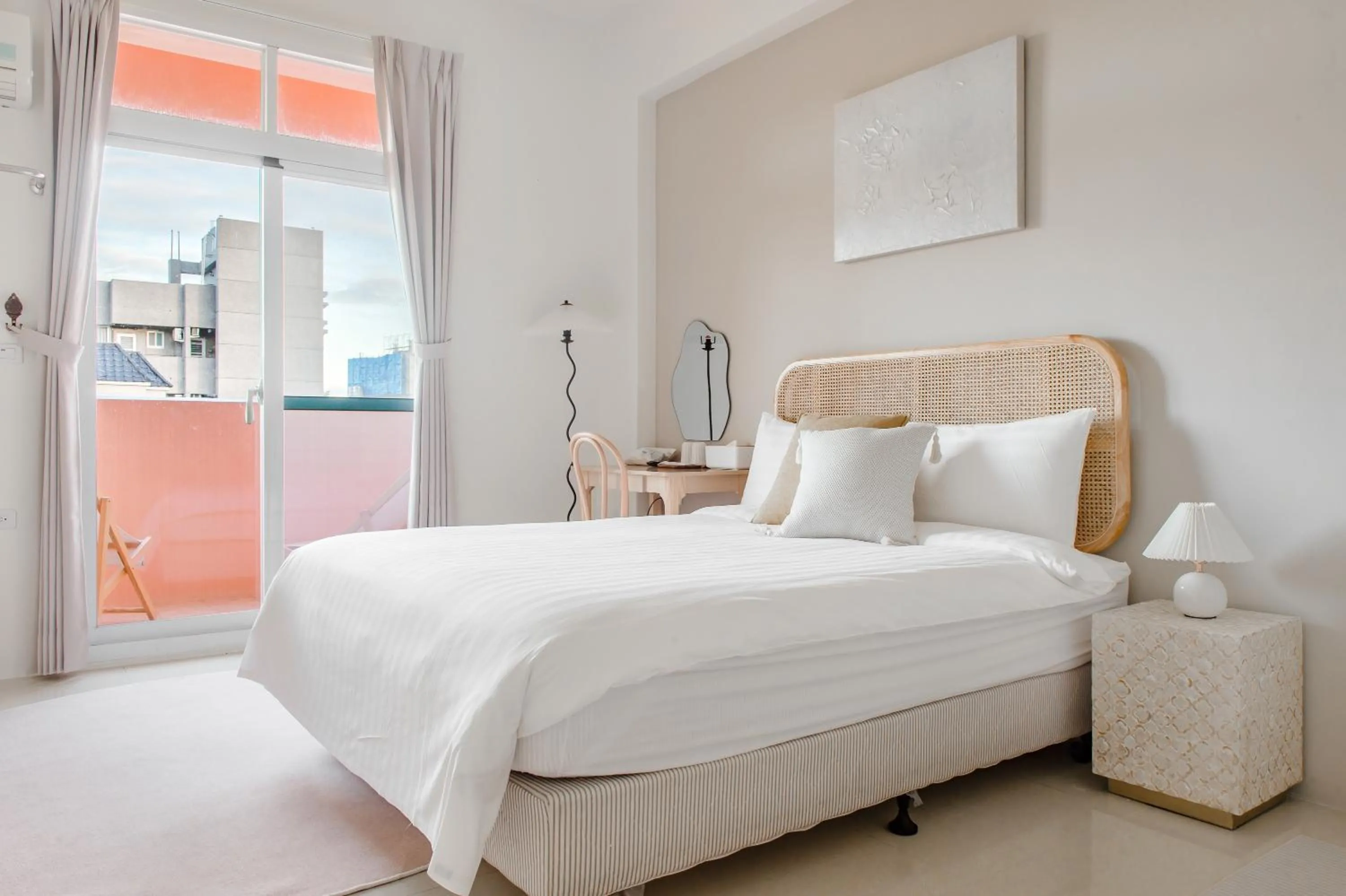 Deluxe Double Room with Balcony in Taitung Chun Yang Easy Stay