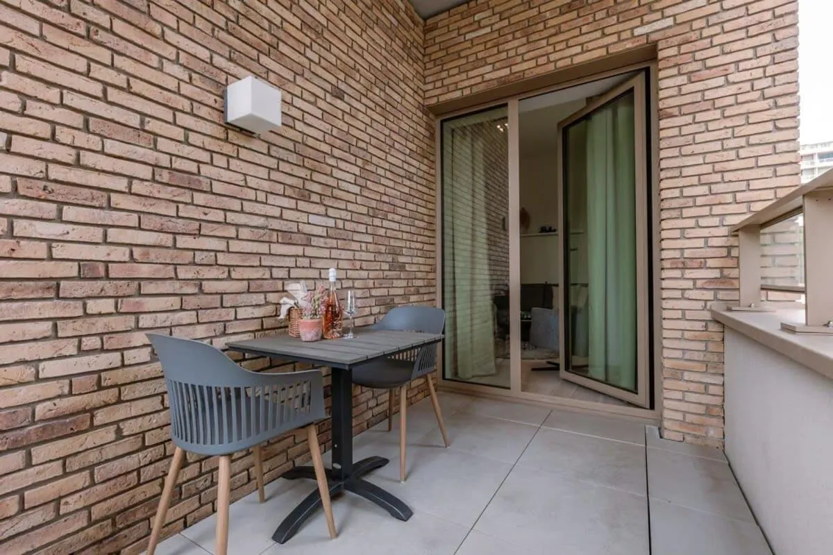 Casiola - Modern apartment in a new residence near the sea