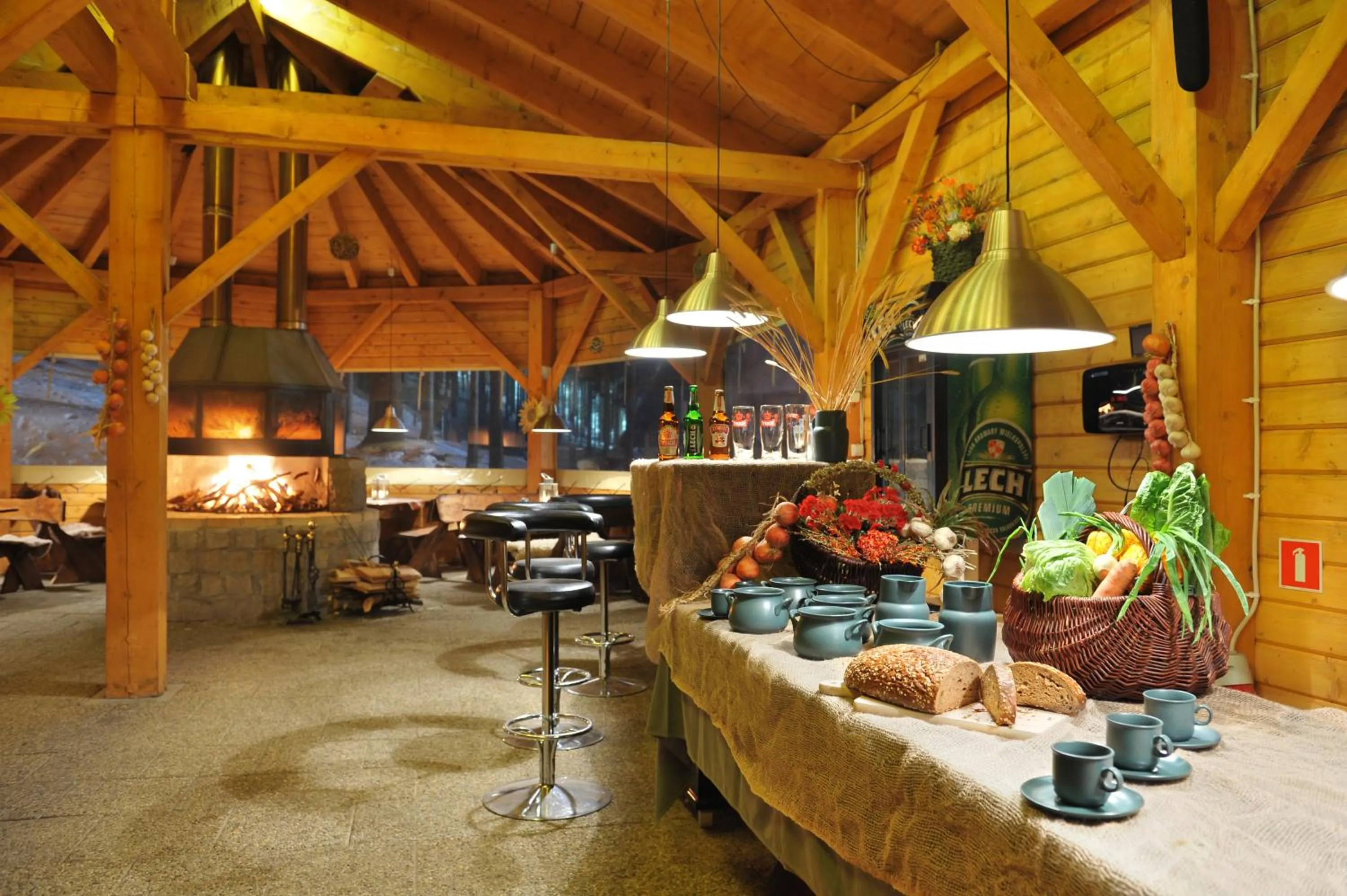 Restaurant/places to eat in Hotel Vivaldi