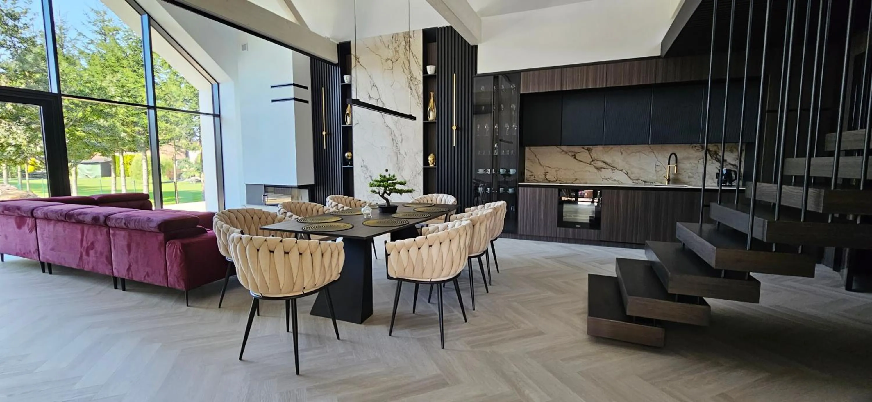 Living room in Lake Park