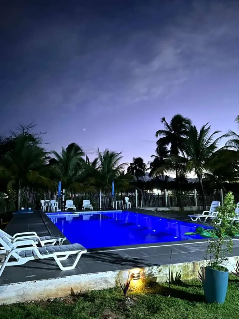 Swimming pool in Pousada e Restaurante Encanto das Águas