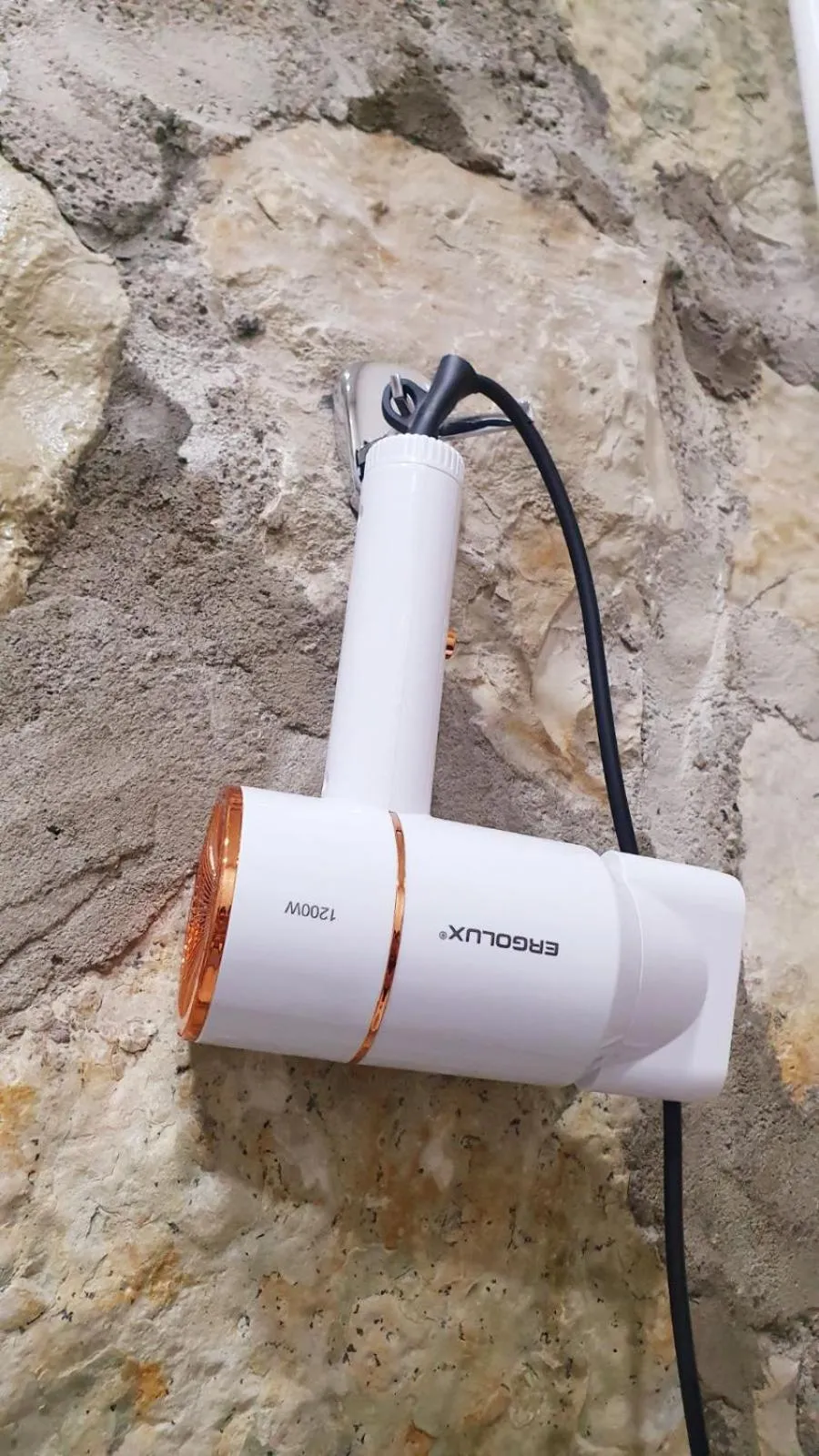 hair dryier in Guest House Ijevan's Garden