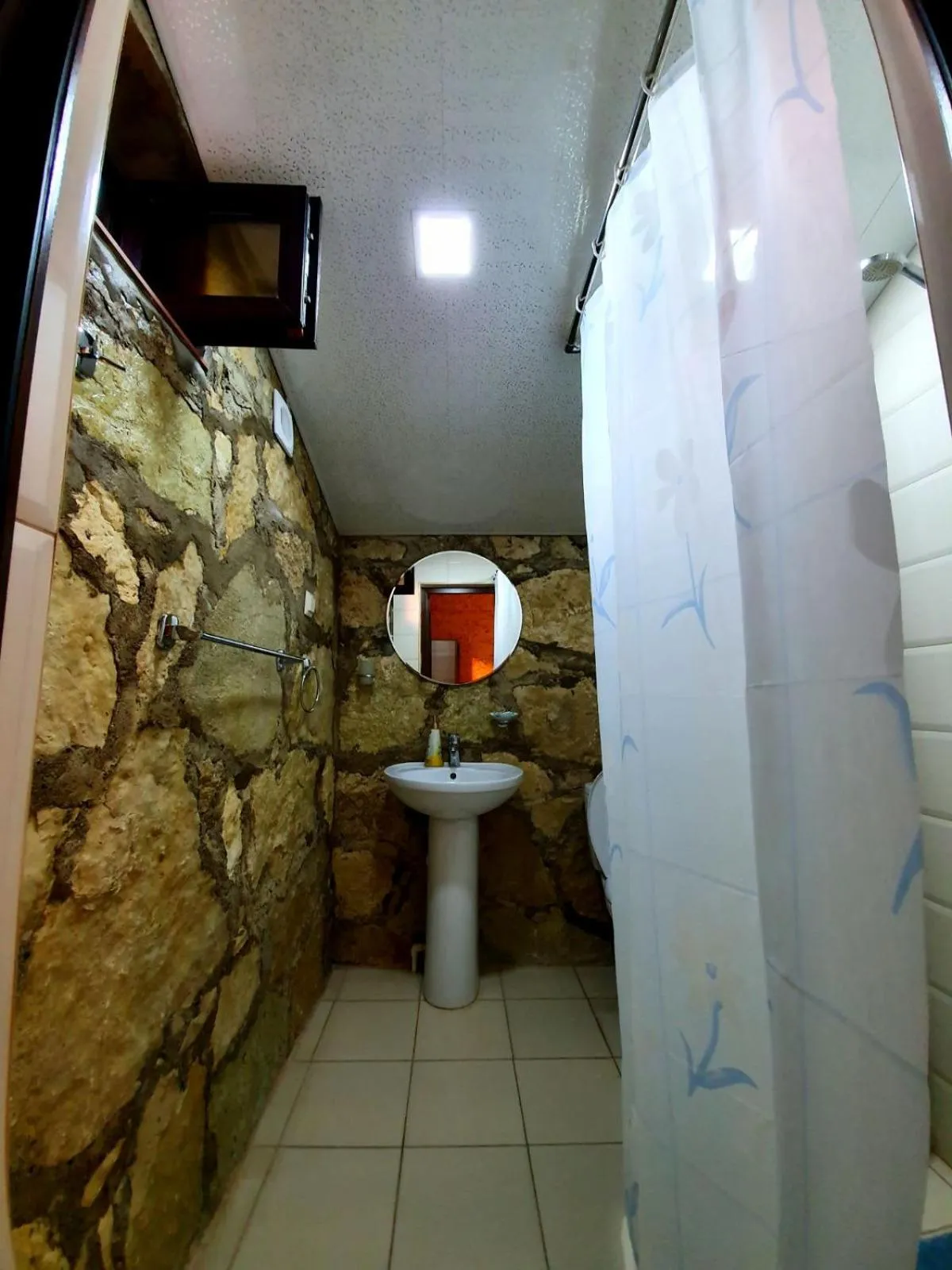 Shower in Guest House Ijevan's Garden