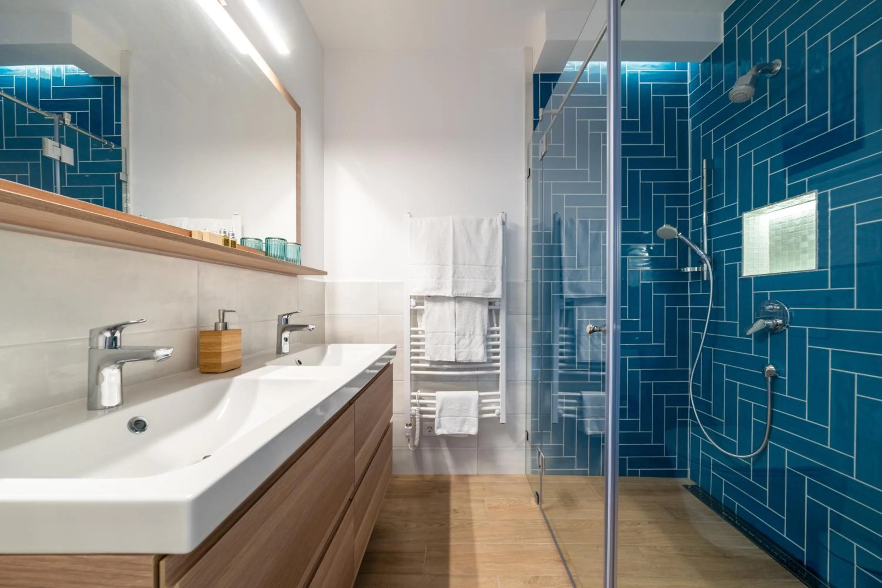 Toilet in Lake Spirit Boutique Apartments