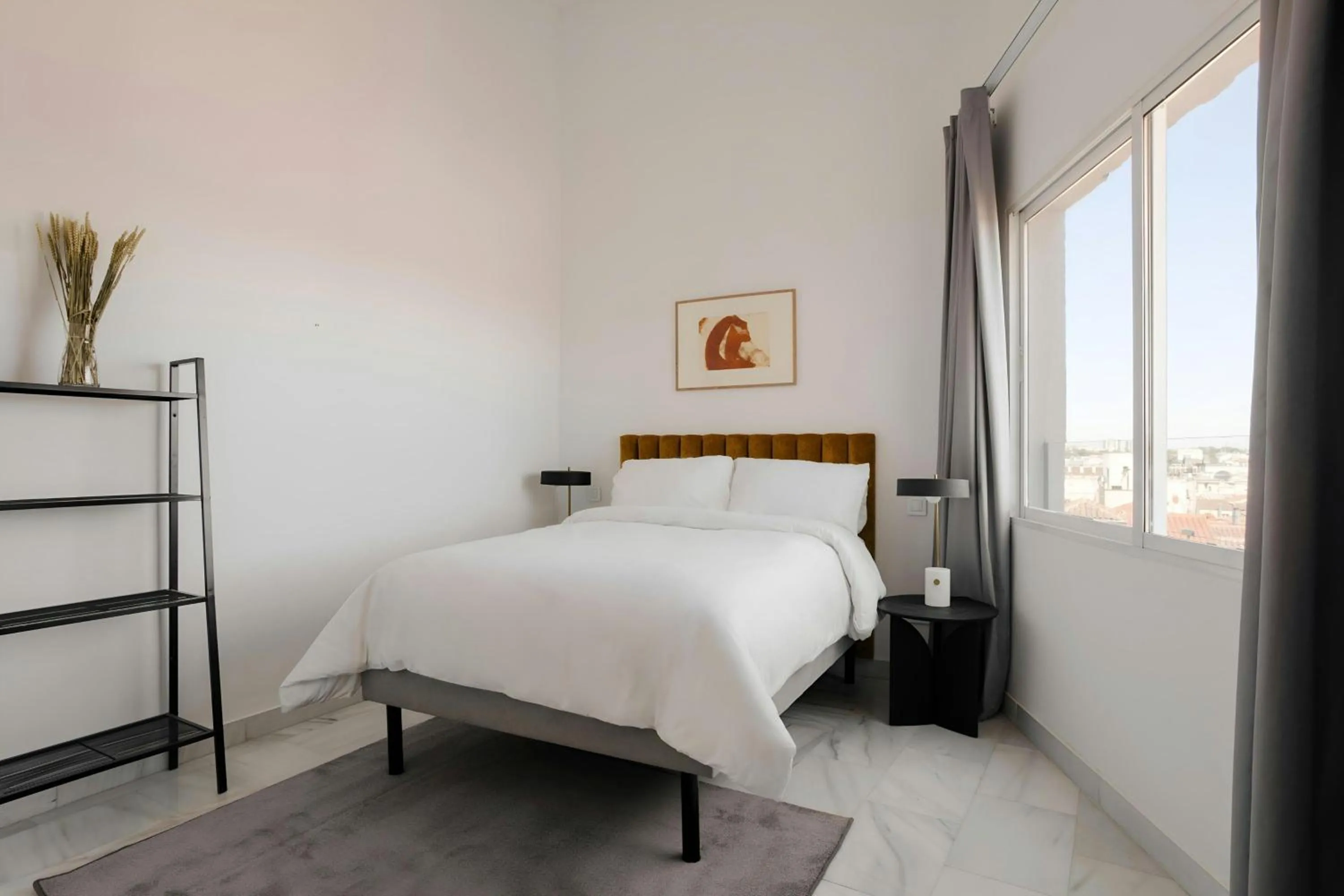 Bedroom, Bed in Sonder by Marriott Bonvoy Santa Ana Apartments Las Letras
