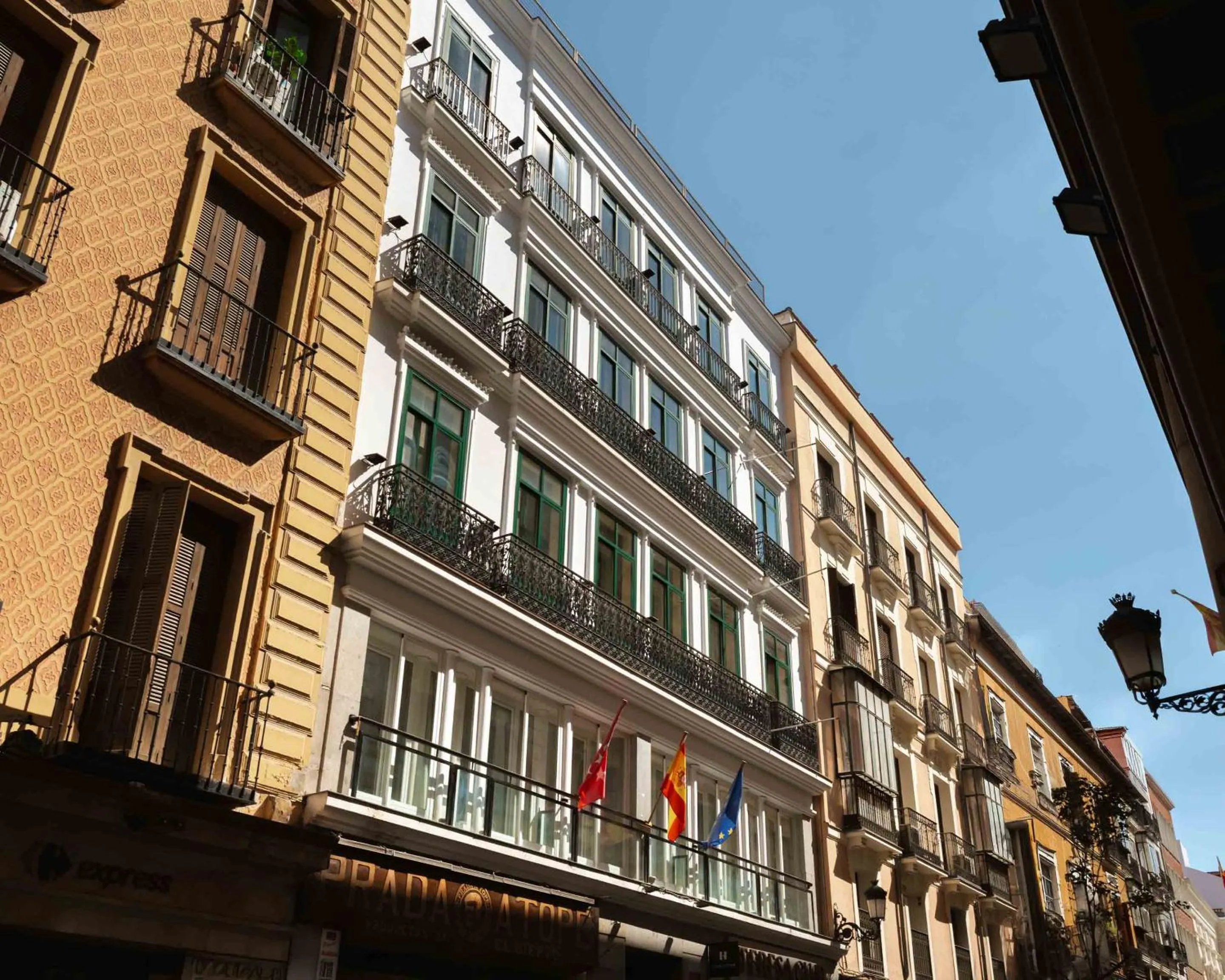 Limehome Madrid Sol
