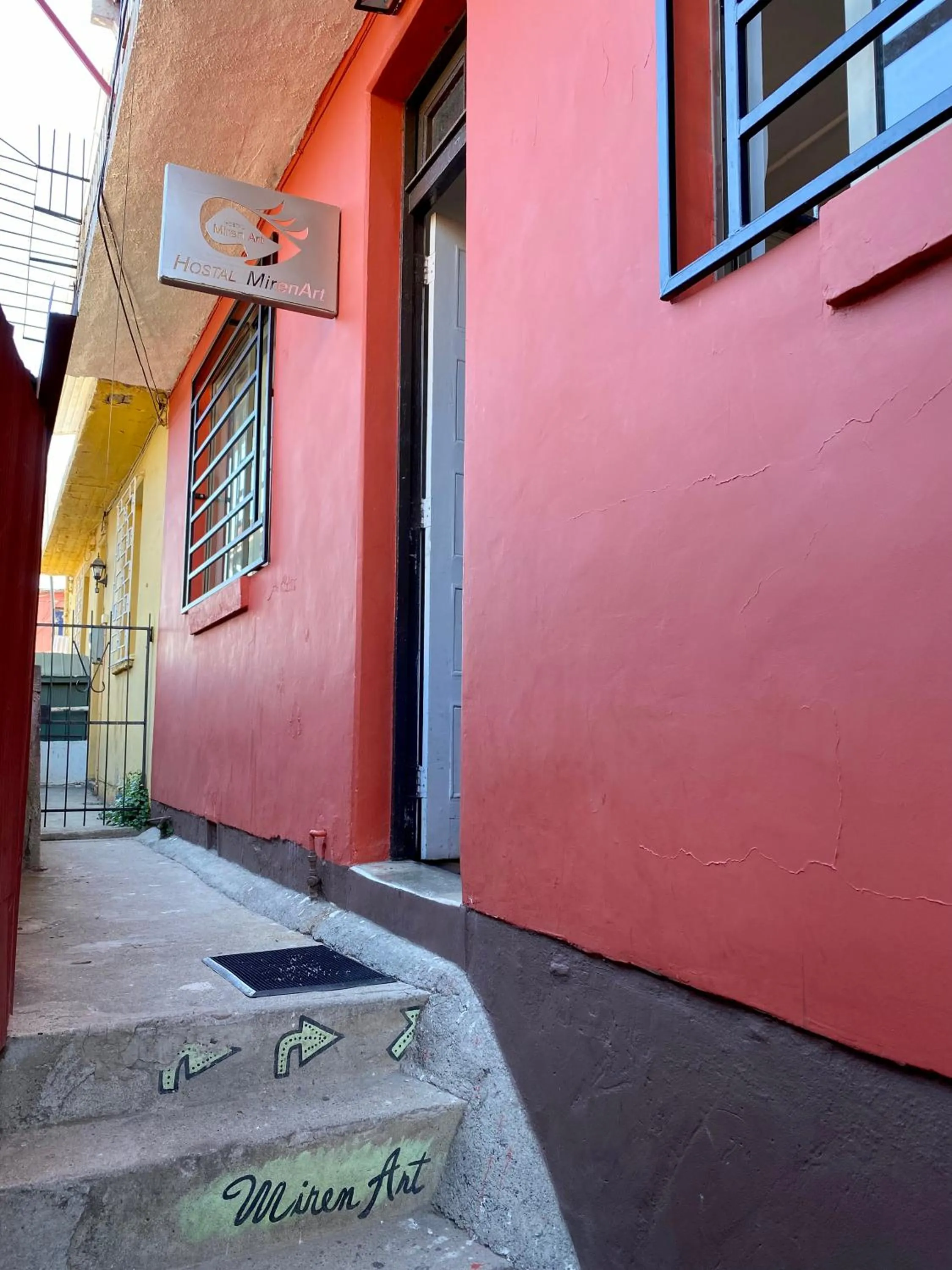 Hostal Mirenart