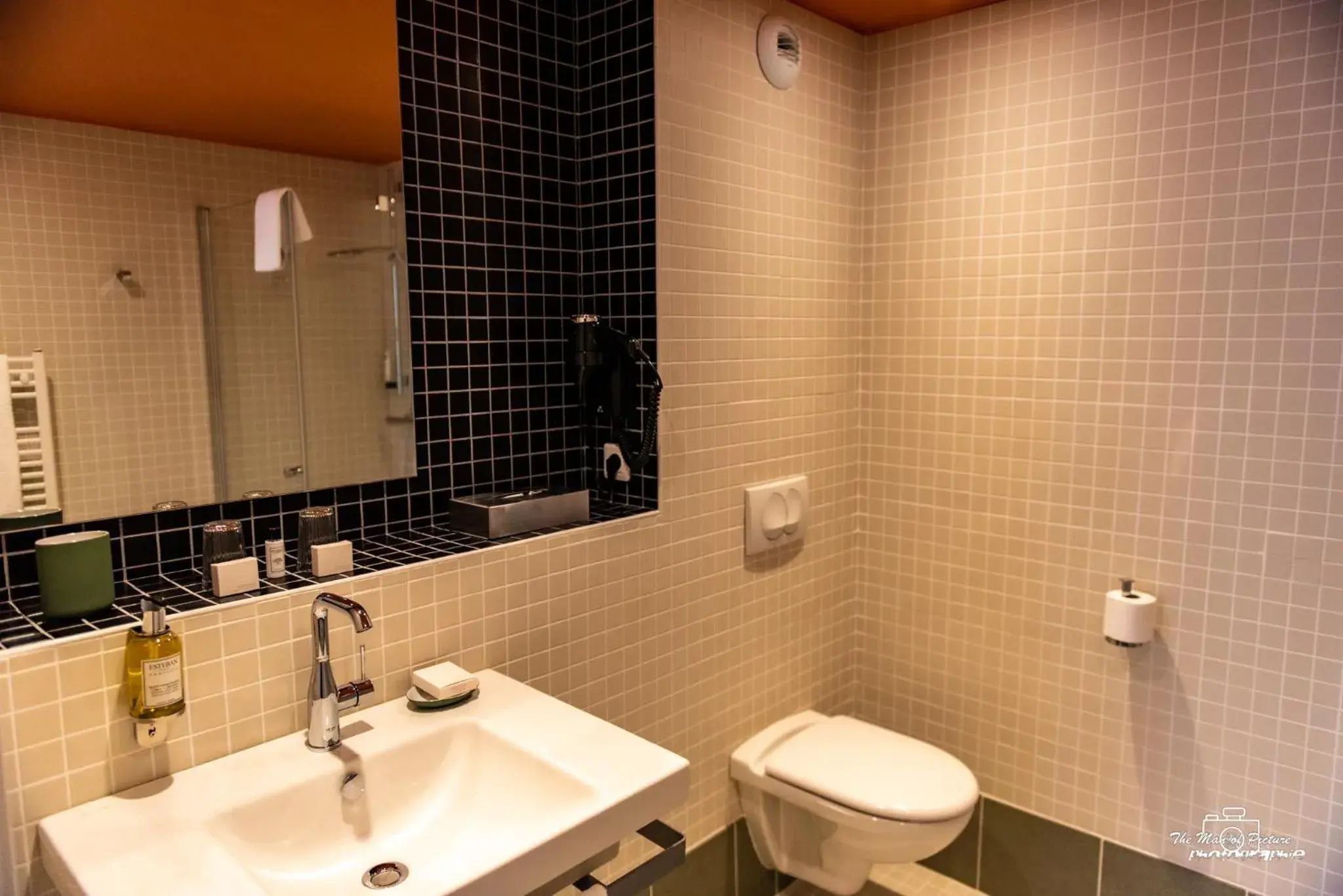 Bathroom in Logis Hôtel Altitude et Spa Pierre-Percée Bathroom in Logis Hôtel Altitude et Spa Pierre-Percée