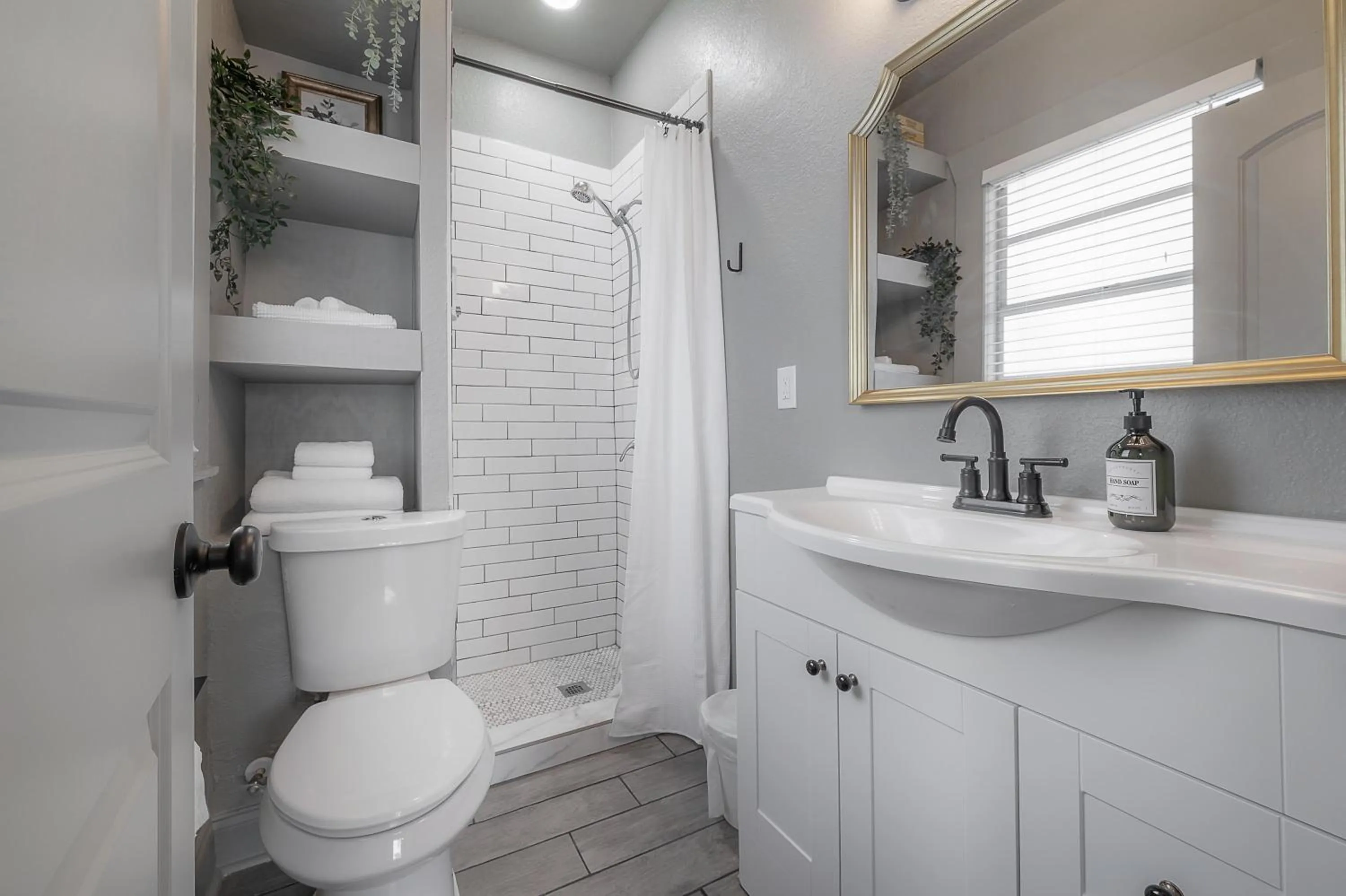 Updated Condo in Heart of Tampa