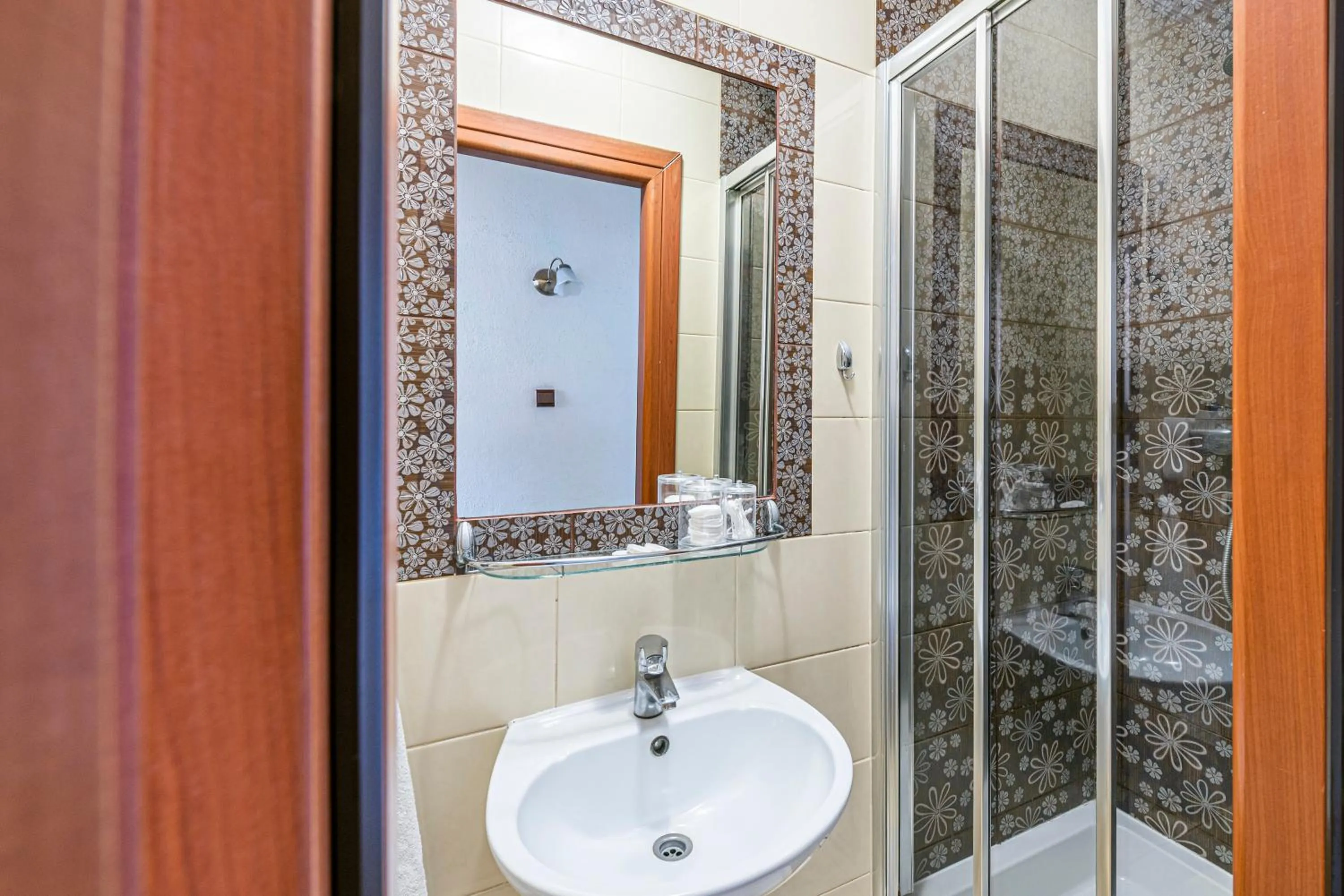 Shower in Willa Albatros Happy Hours