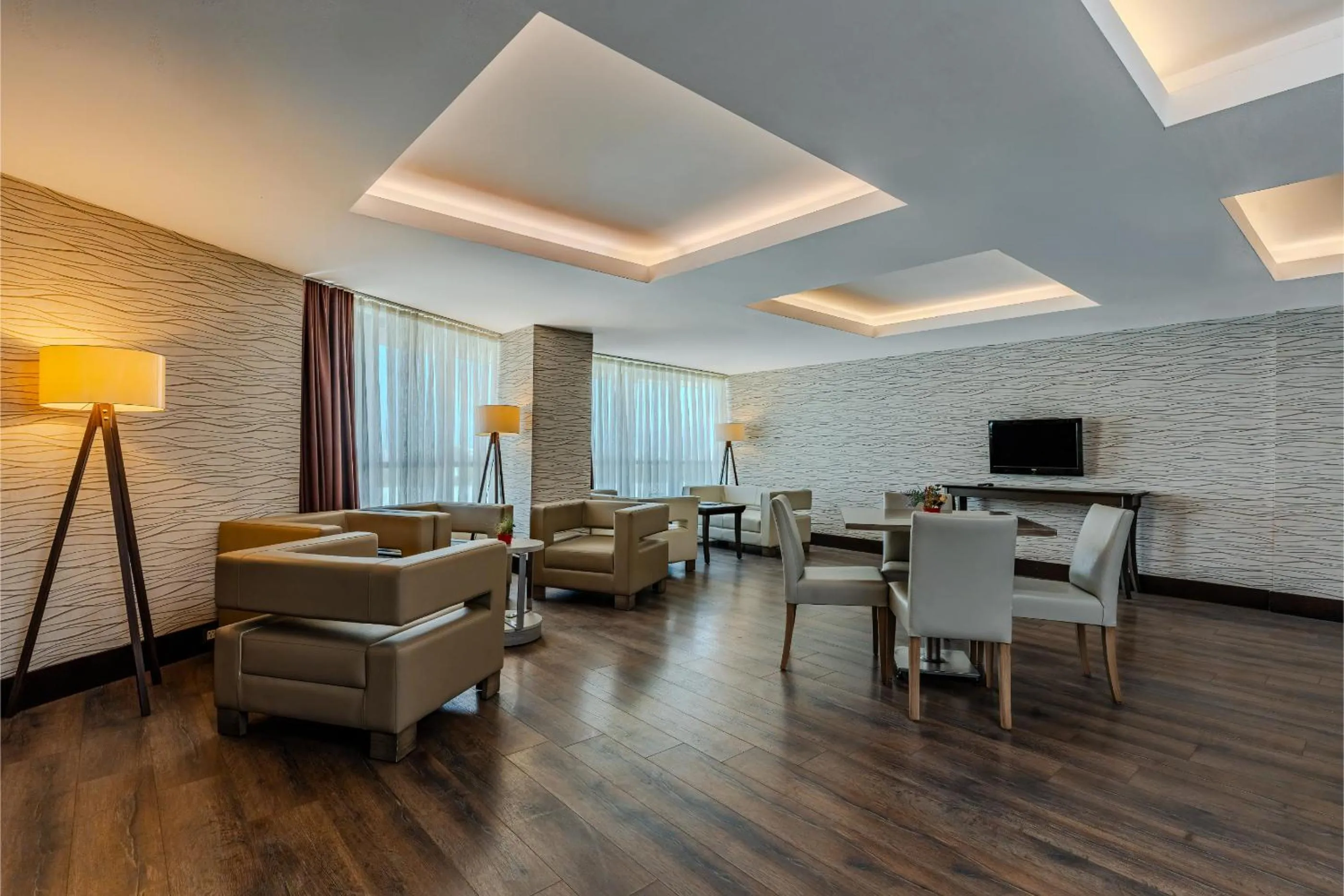 Meeting/conference room in Ramada Plaza By Wyndham Izmir