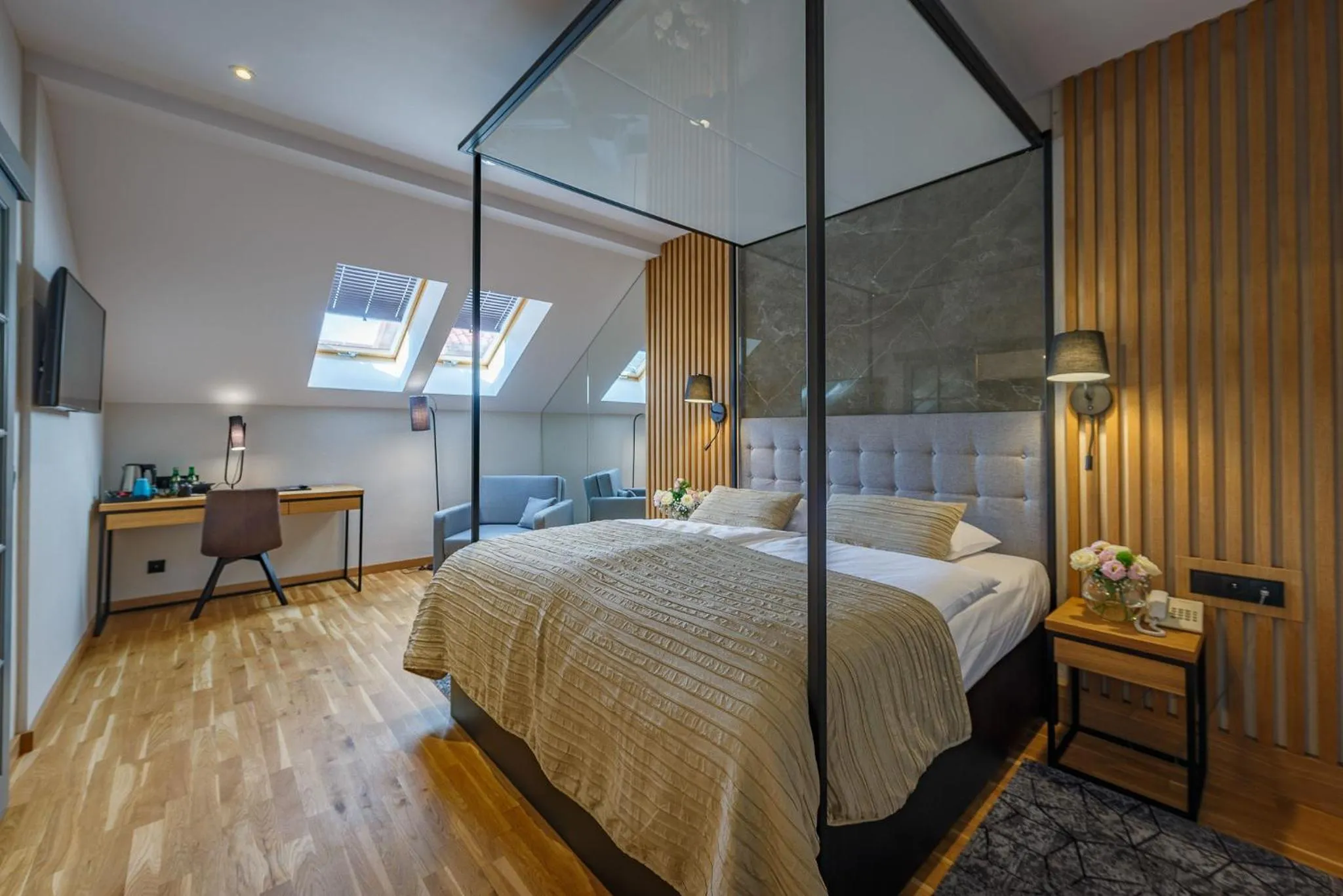 Bed in Hotel Prezydent