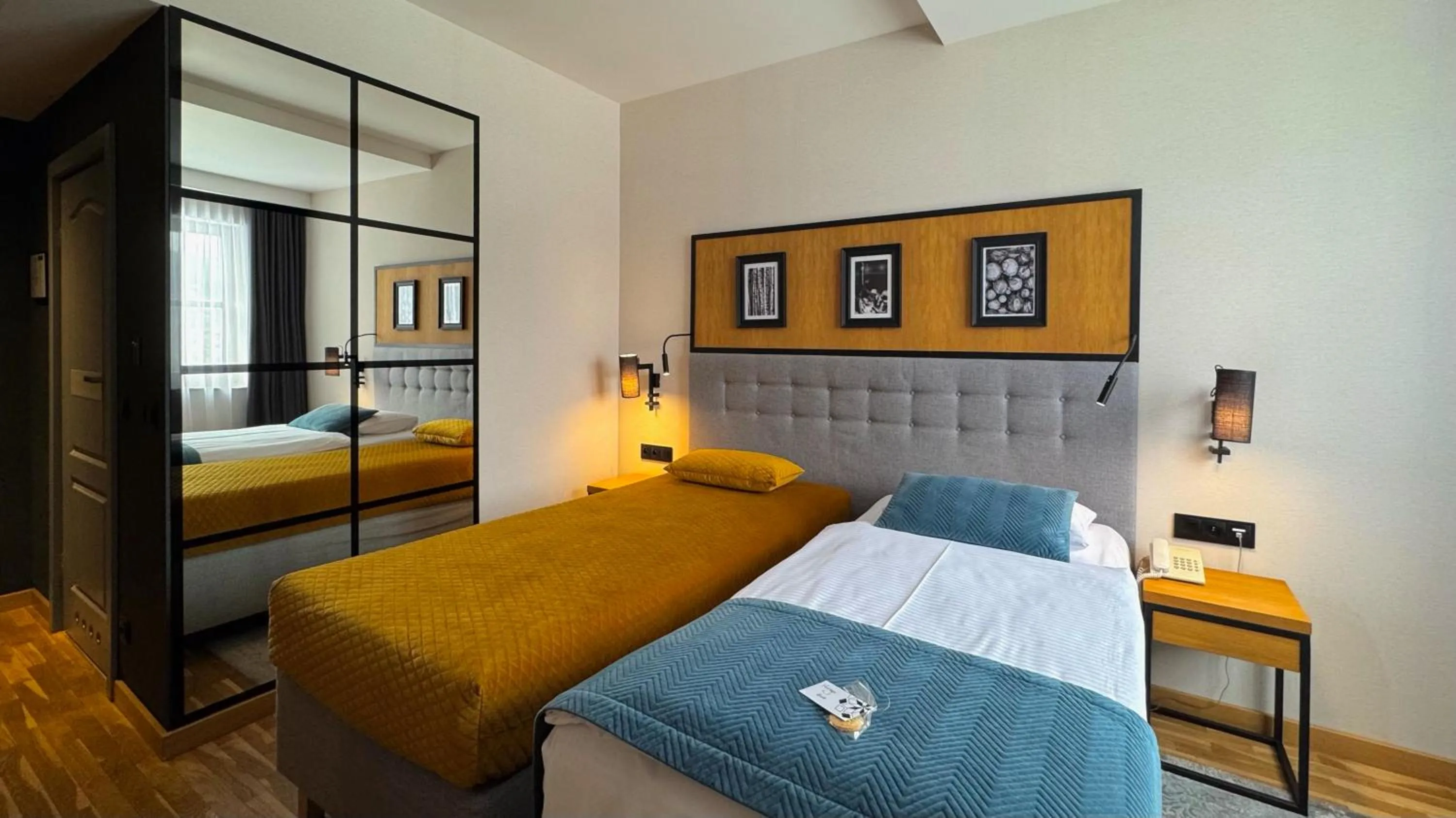 Photo of the whole room, Bed in Hotel Prezydent