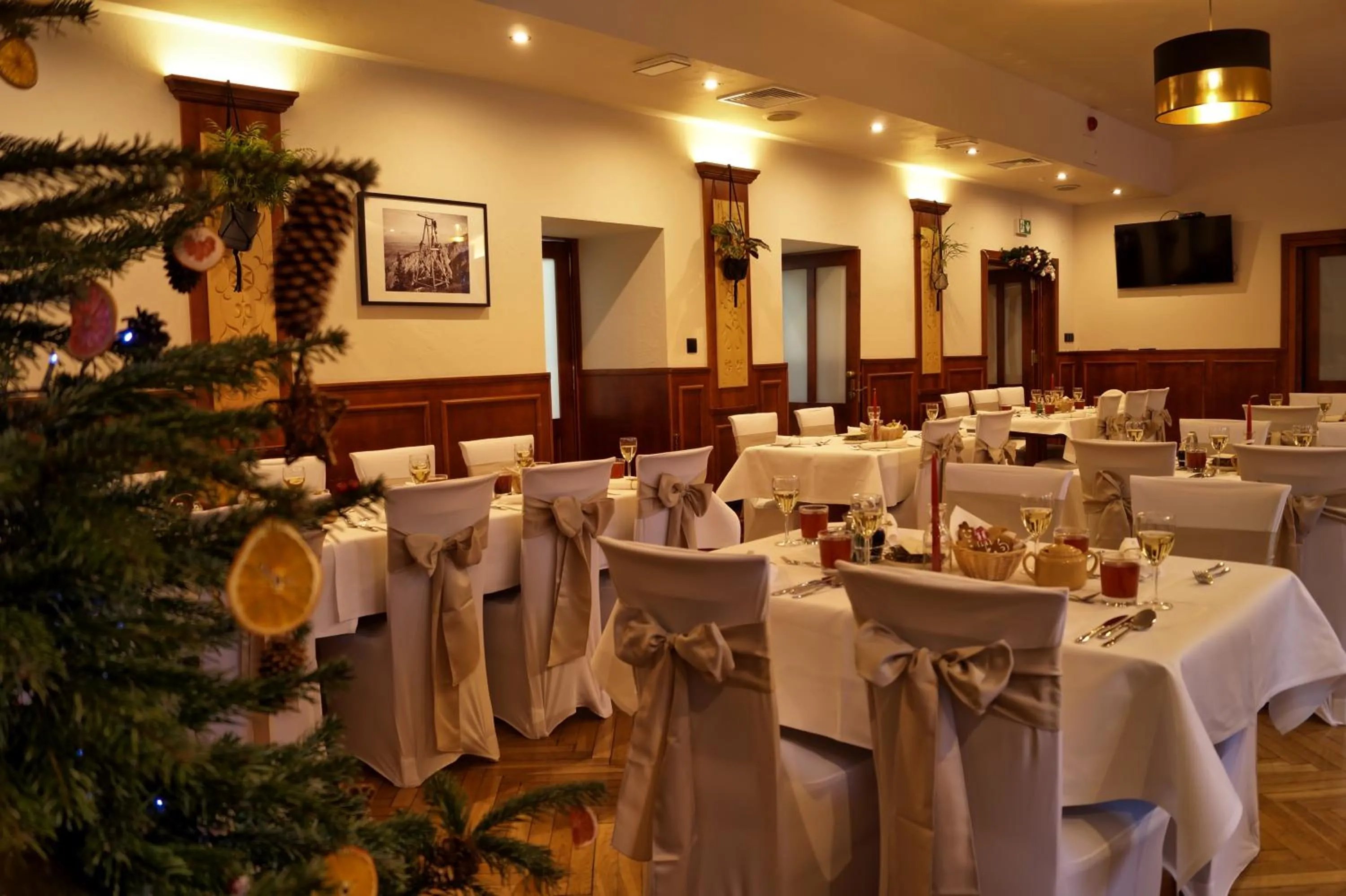 Restaurant/places to eat in Ośrodek Wypoczynkowy Start