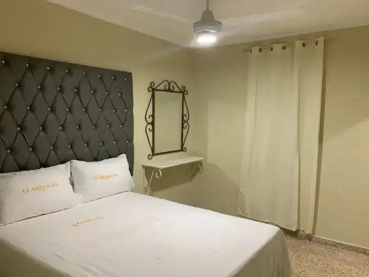 Bed in Glamour Hotel