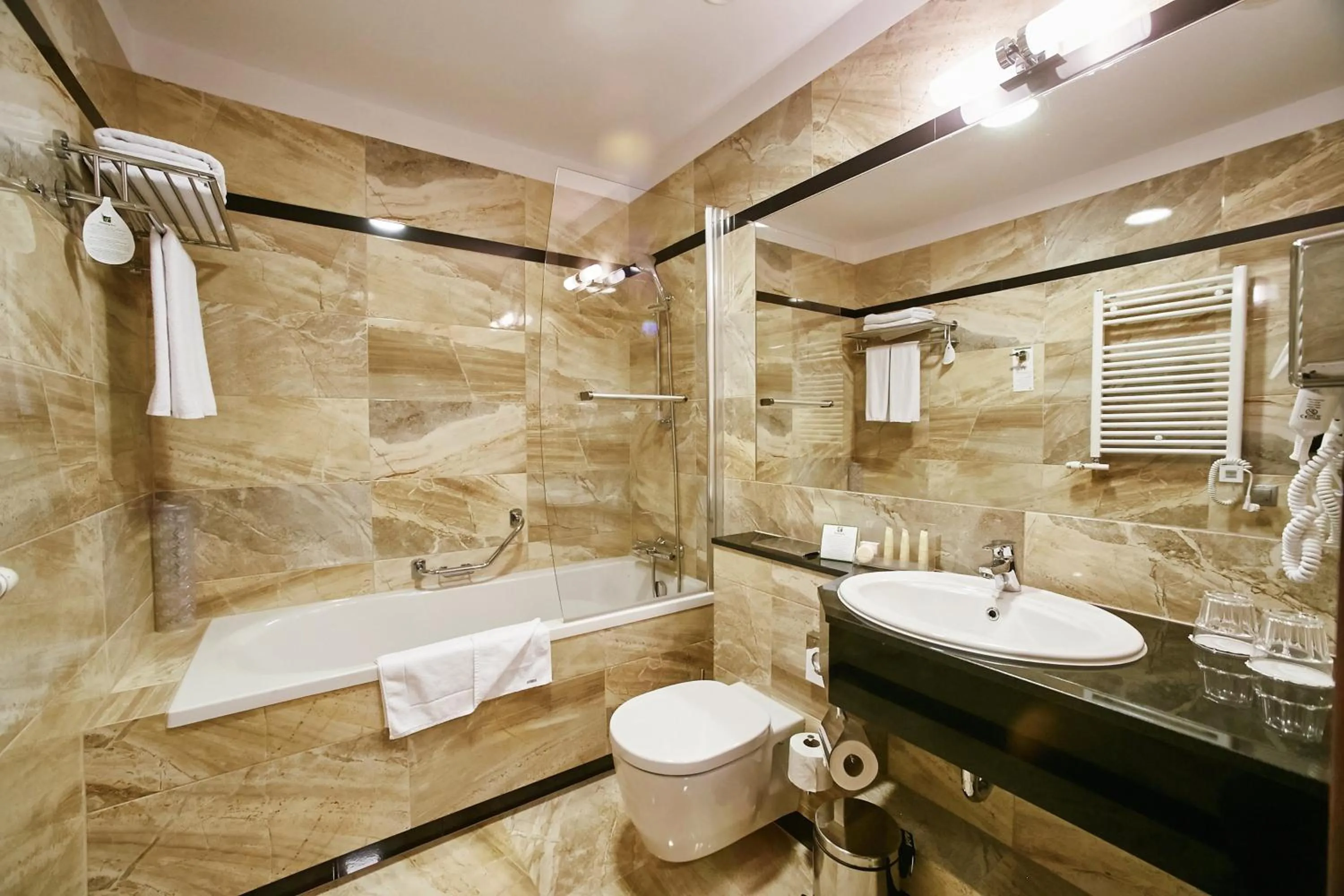 Bathroom in Holiday Inn Krakow City Centre by IHG