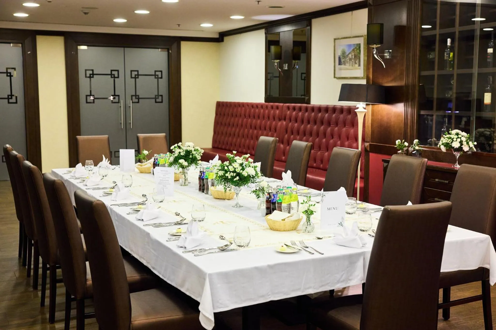 Restaurant/places to eat in Holiday Inn Krakow City Centre by IHG
