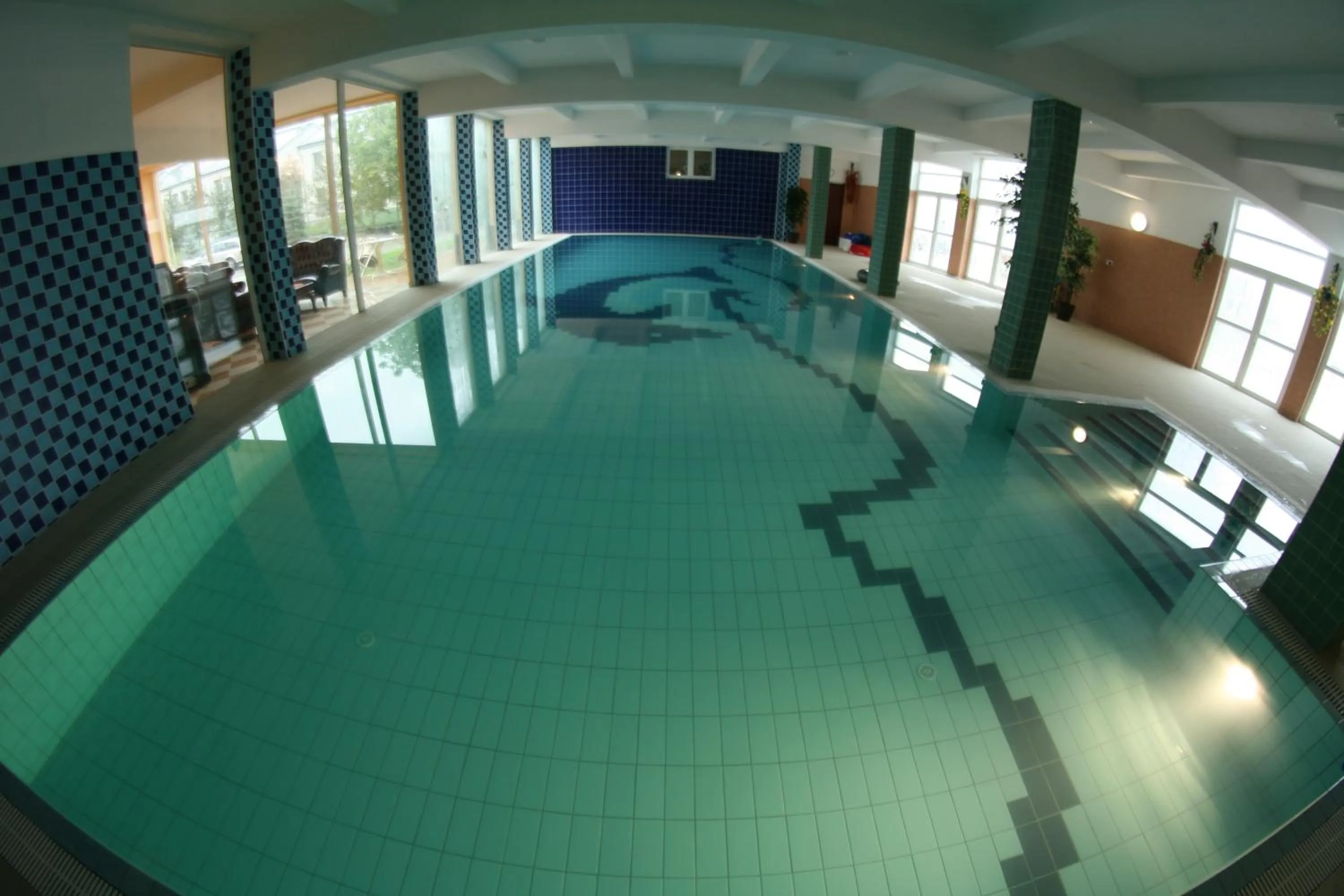 Swimming pool in Hotel Daisy Budget
