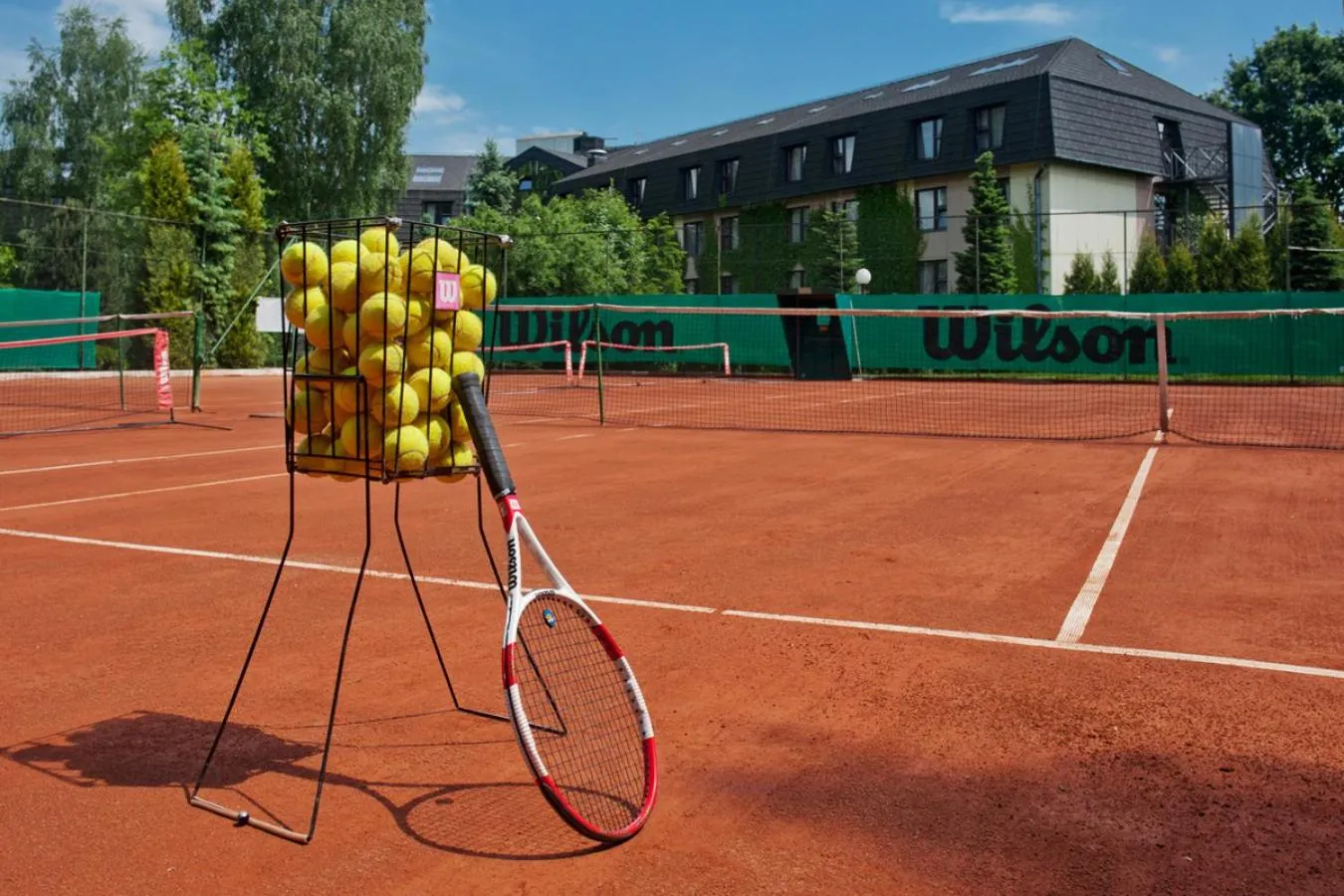 Tennis court in Booking Hotel & Spa
