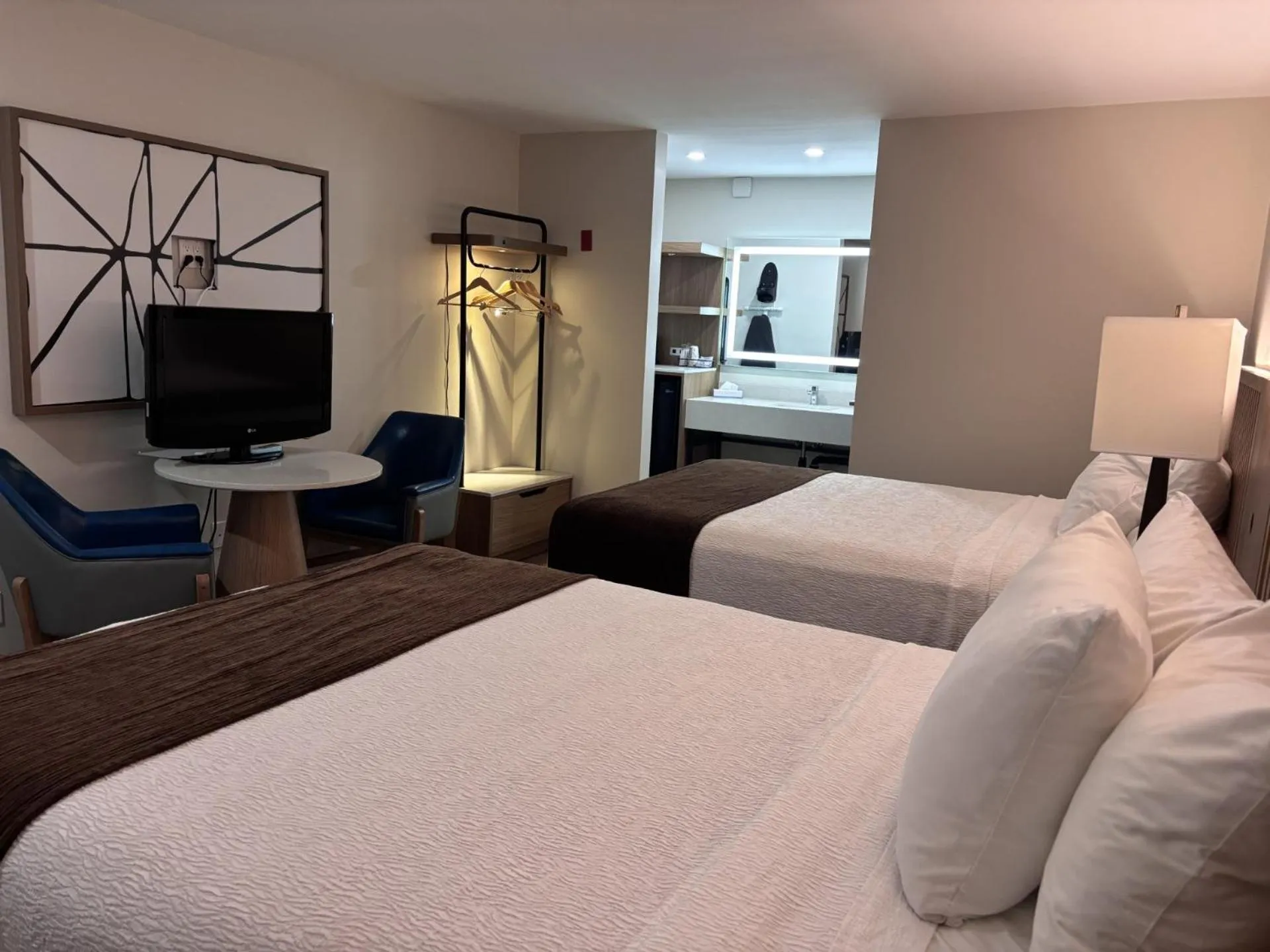 Bed in Mission Bay Inn San Diego